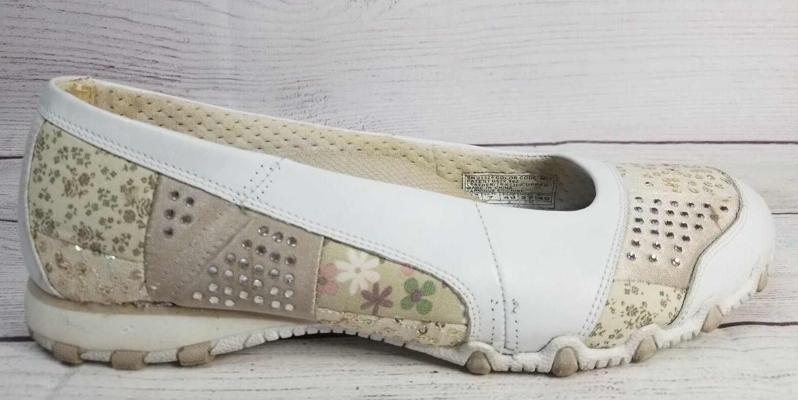 Skechers Womens 10 Floral Patchwork White Leather Textile Sequins Beige Floral