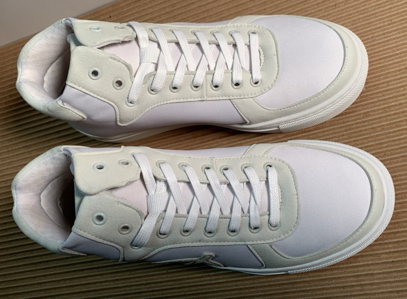 LOCI ELEVEN UNISEX HIGH TOP SNEAKERS White/Natural US Men 5 Women 6.5 EU 37 UK 4
