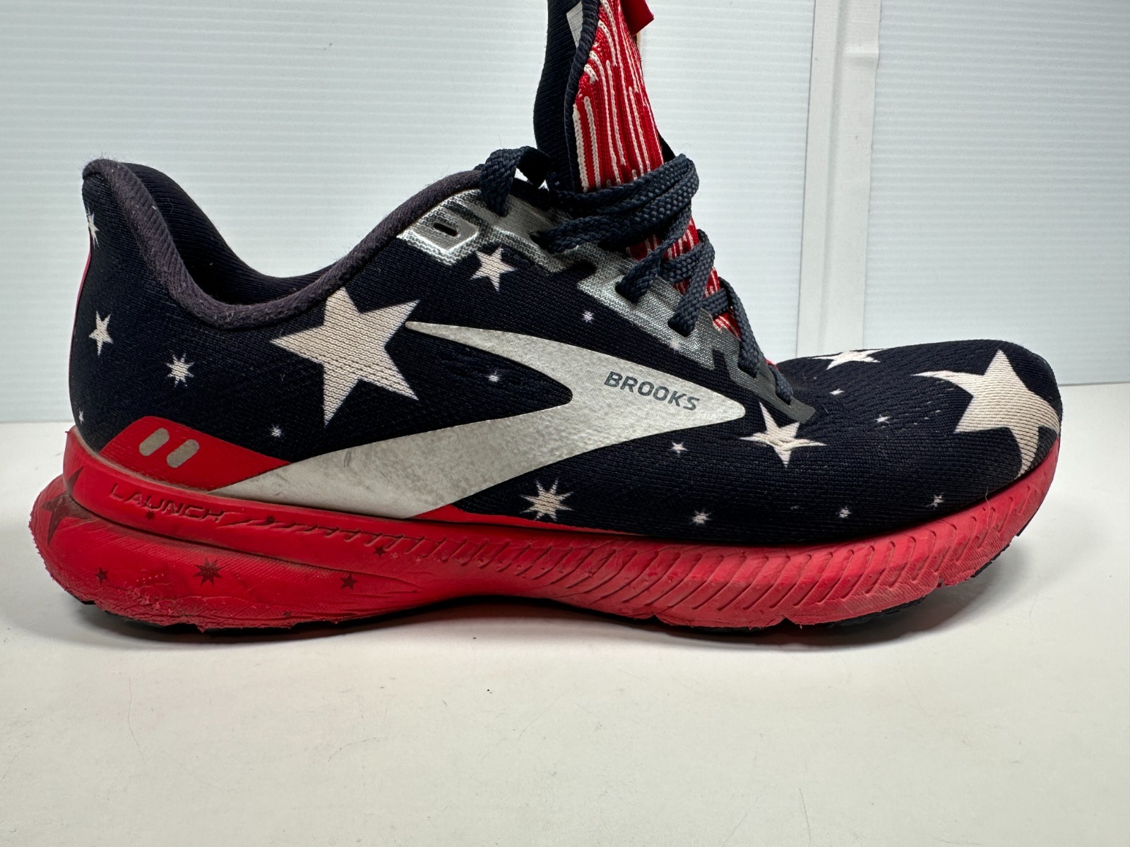 Brooks Launch 8 USA Stars Patriotic 4th Of July Sneakers Shoes Womens Sz 9.5 M