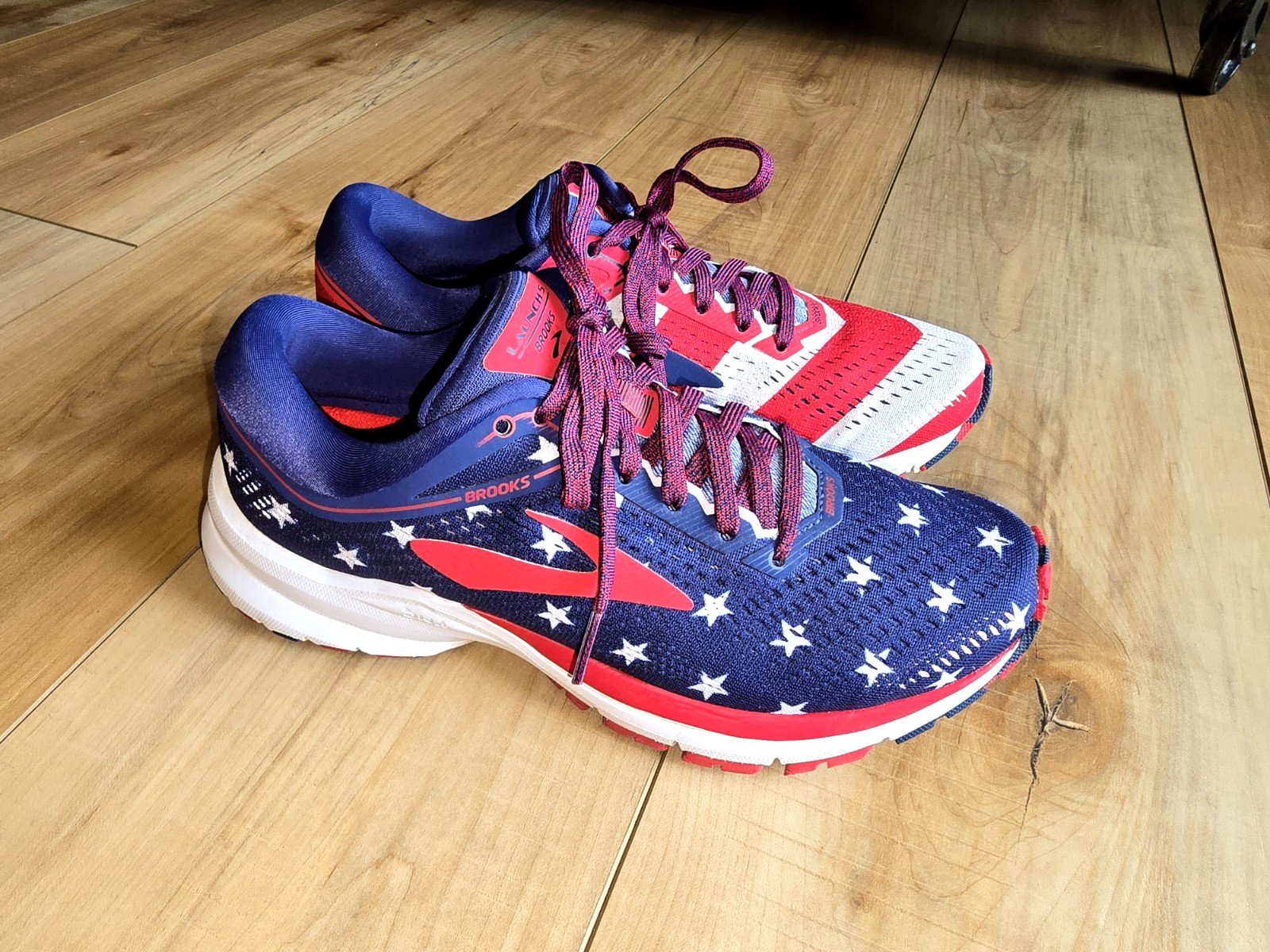 Brooks Launch 5 Victory Stars Stripes 4th USA Women’s Running Shoes sz 7