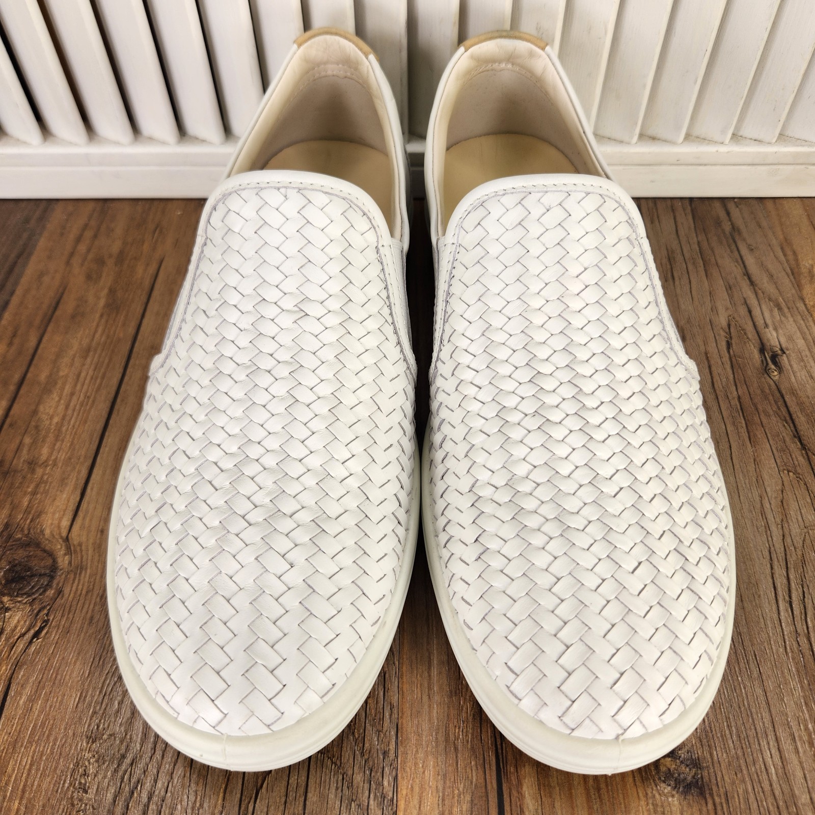 ECCO Soft 7 Woven Slip-On Womens Sz 9.5 White Leather Modern Sleek Loafers Shoes