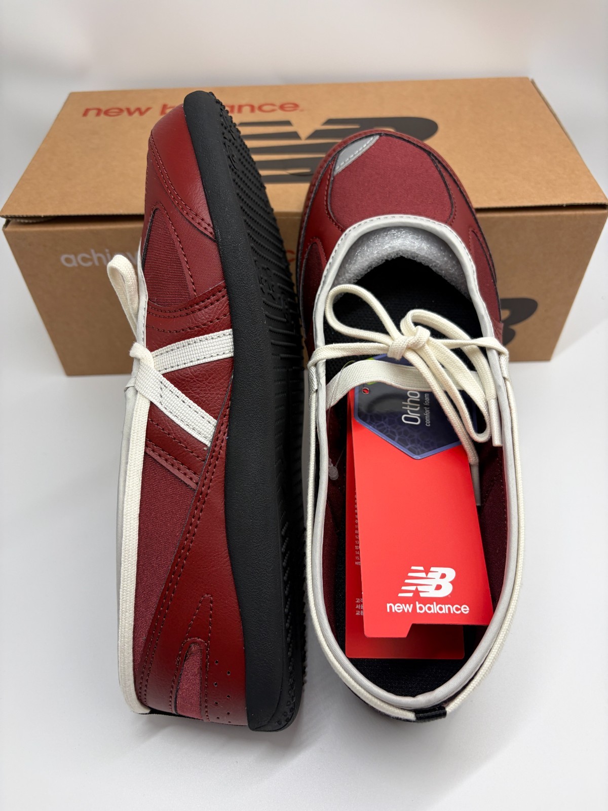 New Balance Flat Breeze Women’s Casual Shoes Lifestyle Fashion Red NWT SD2601RE