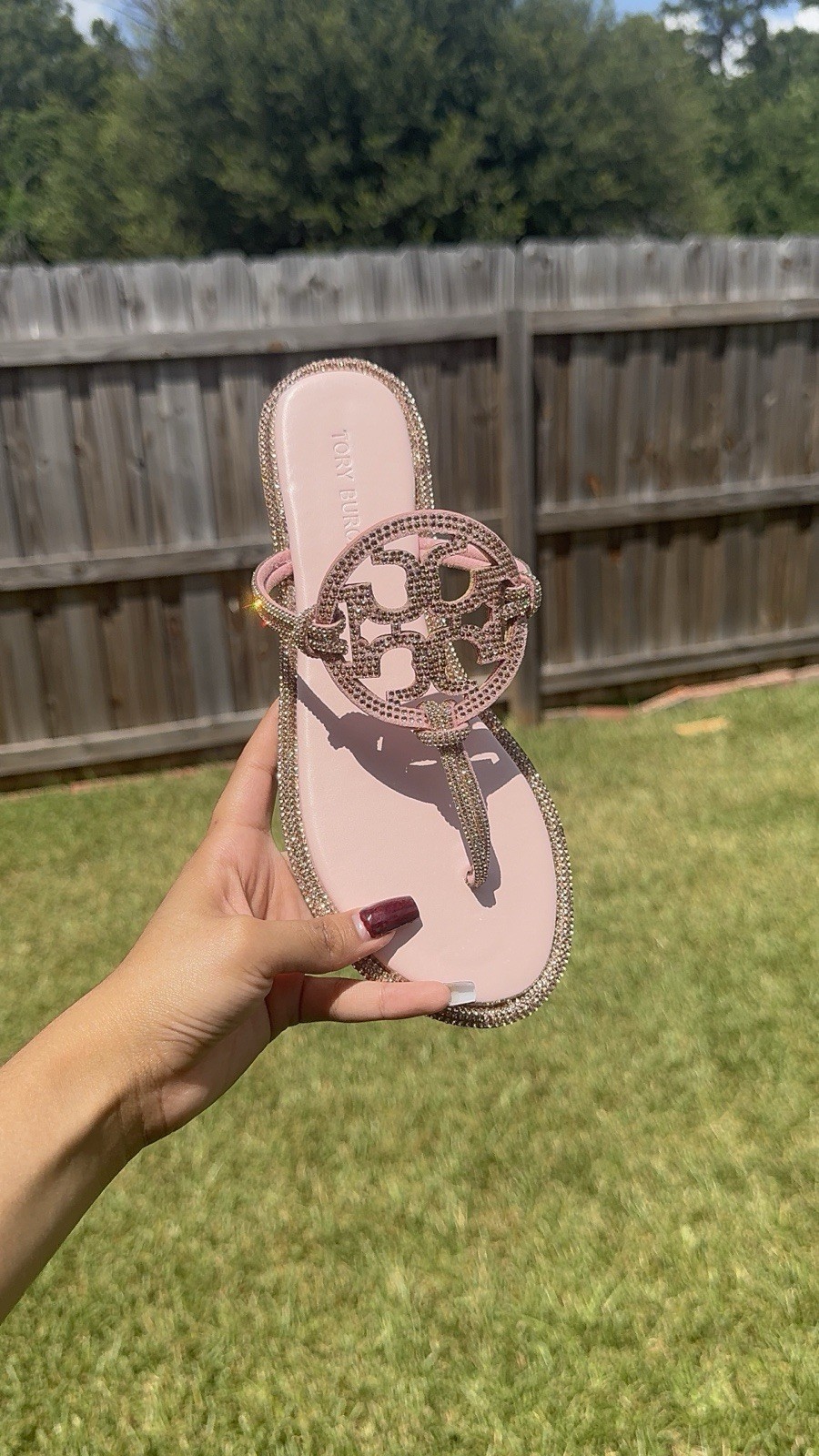 Tory Burch Women’s US 6 Pink Leather Thong Slip-On Sandals Rhinestone