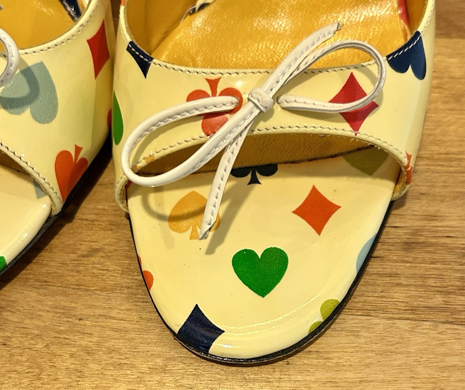 VIA SPIGA Heart High Heels Slides 6.5 Cards Diamond Spade Club Casino Las Vegas