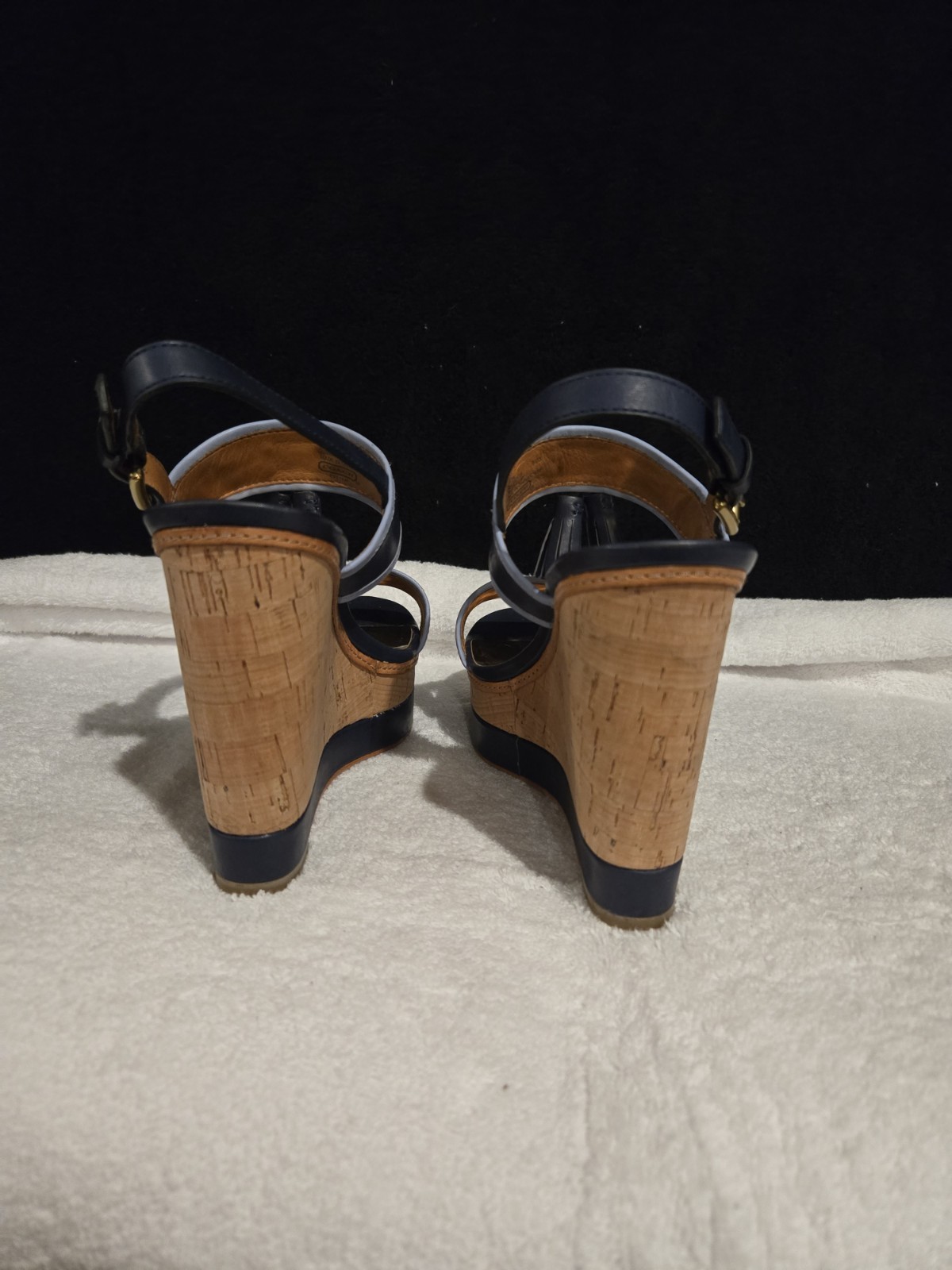 Coach Navy & Sky Blue Leather Strap Sandals Size 9.5 US