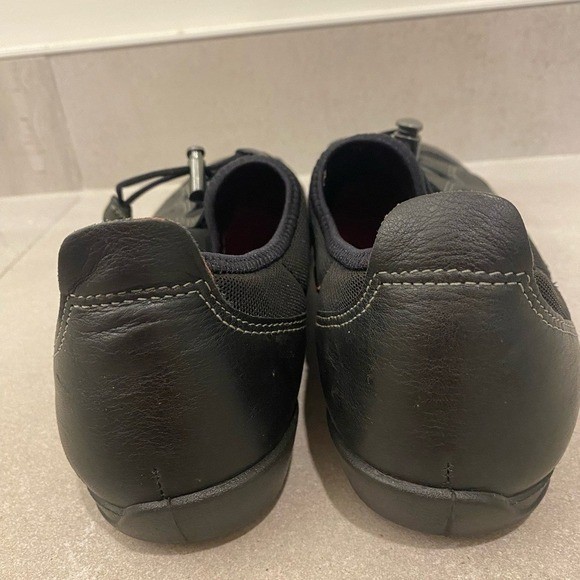 ECCO Bluma Women’s Toggle Black Leather Canvas Comfort Sneakers US 10 10.5 EU 41