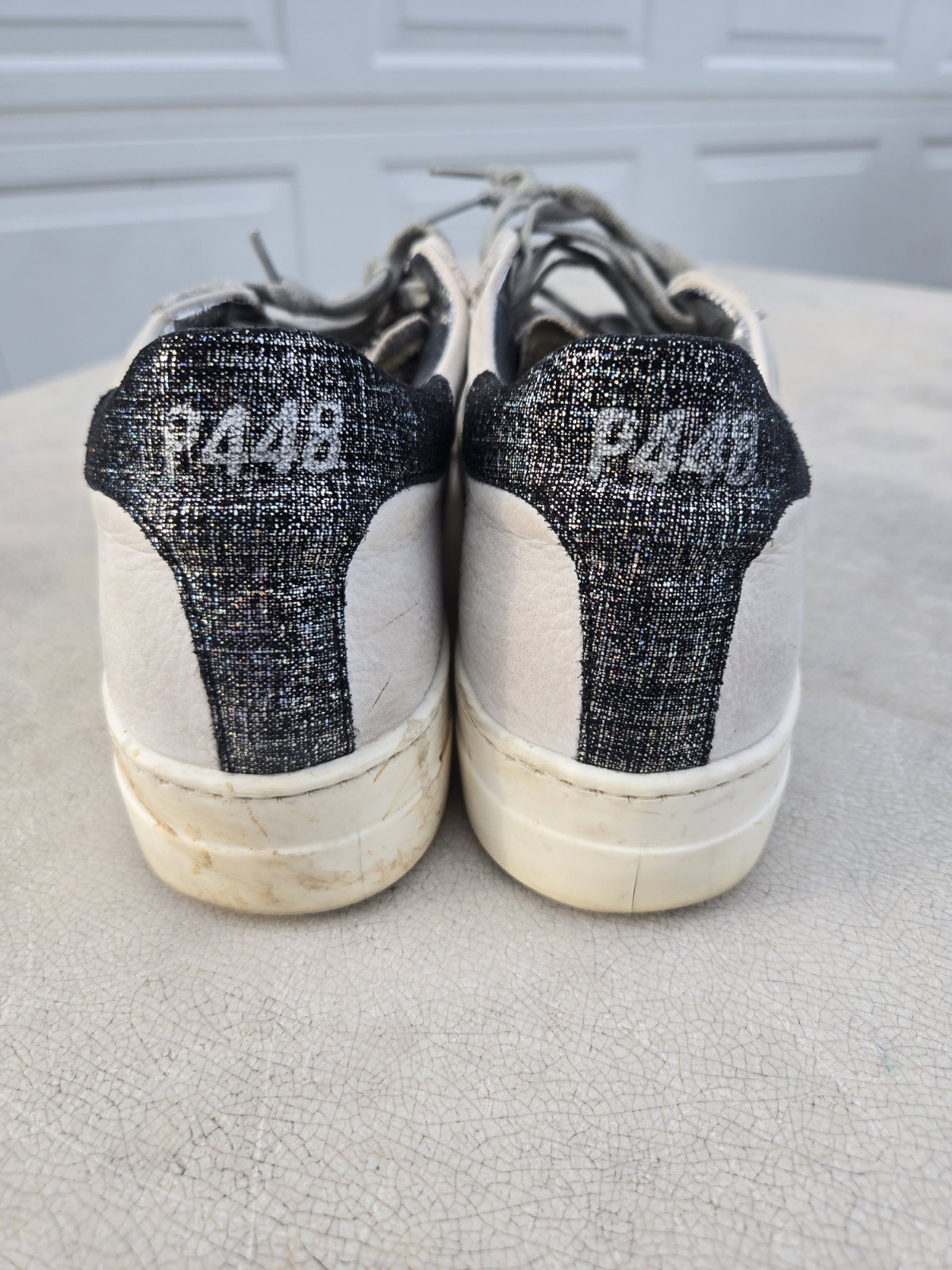 P448 Leather with Textured Detail Sneakers Size 40 Womens