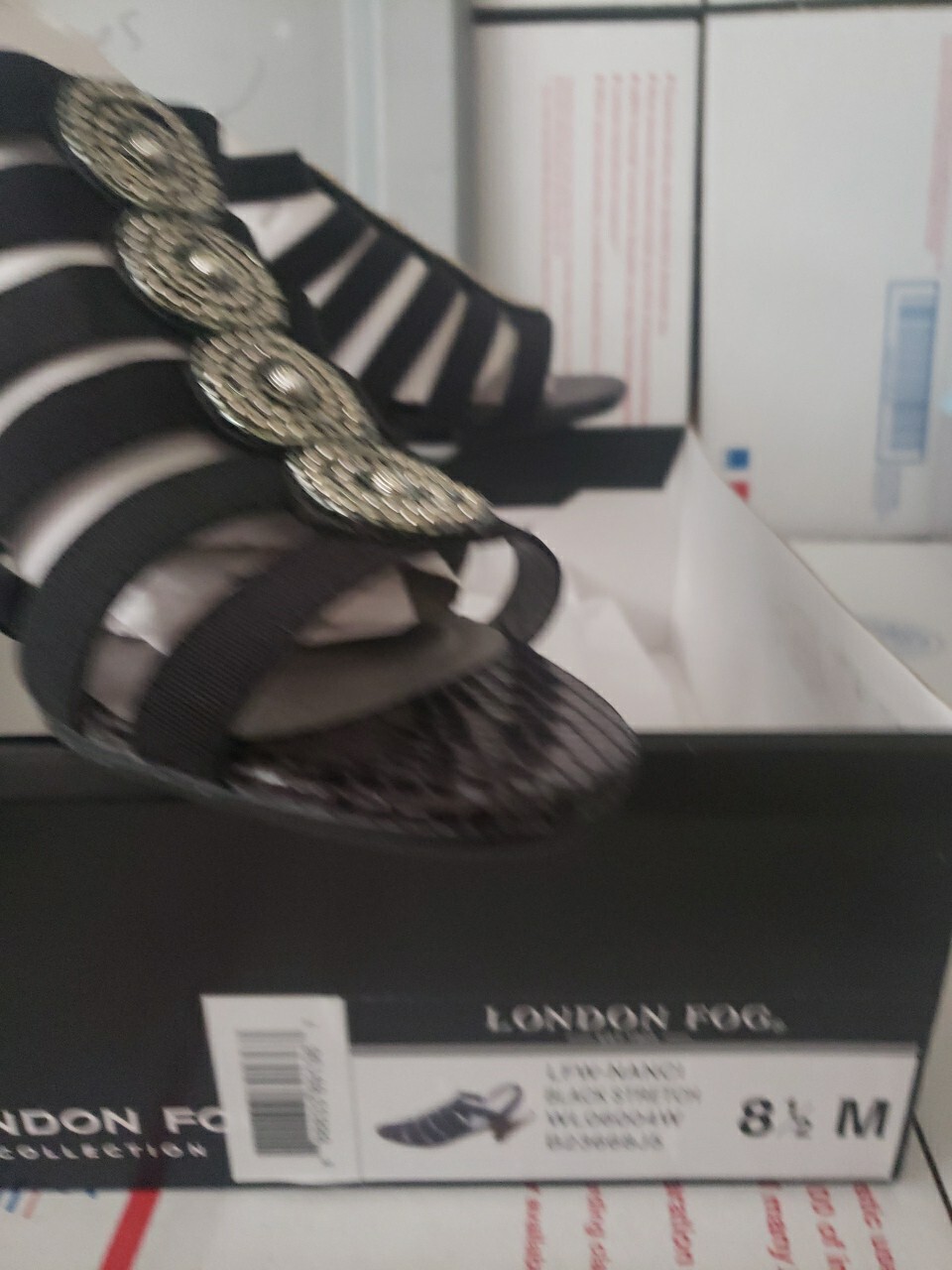 London Fog Nanci Womens Black Strappy Sandals Shoes Size 8.5 M NIB #00s