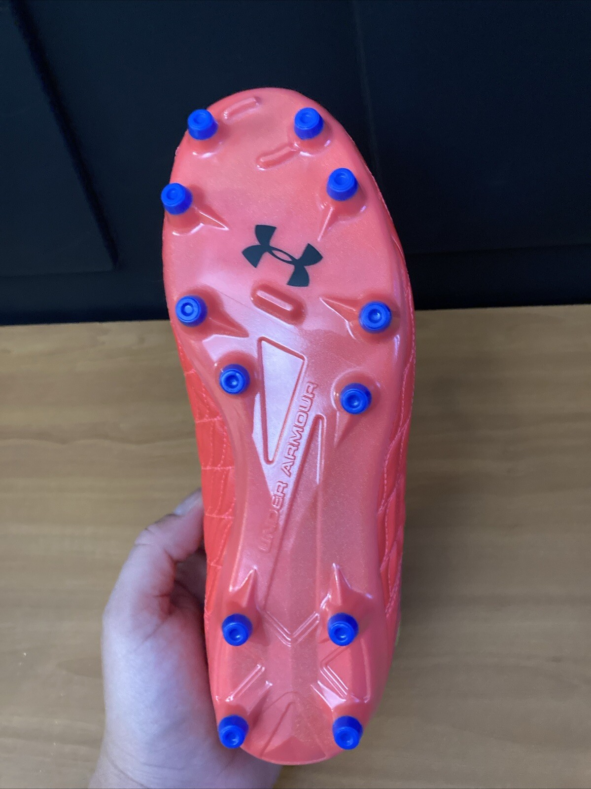 Under Armour Magnetico Pro 3 Soccer Cleats Shoes 3027497-600 Wmns 7.5 Men’s 6