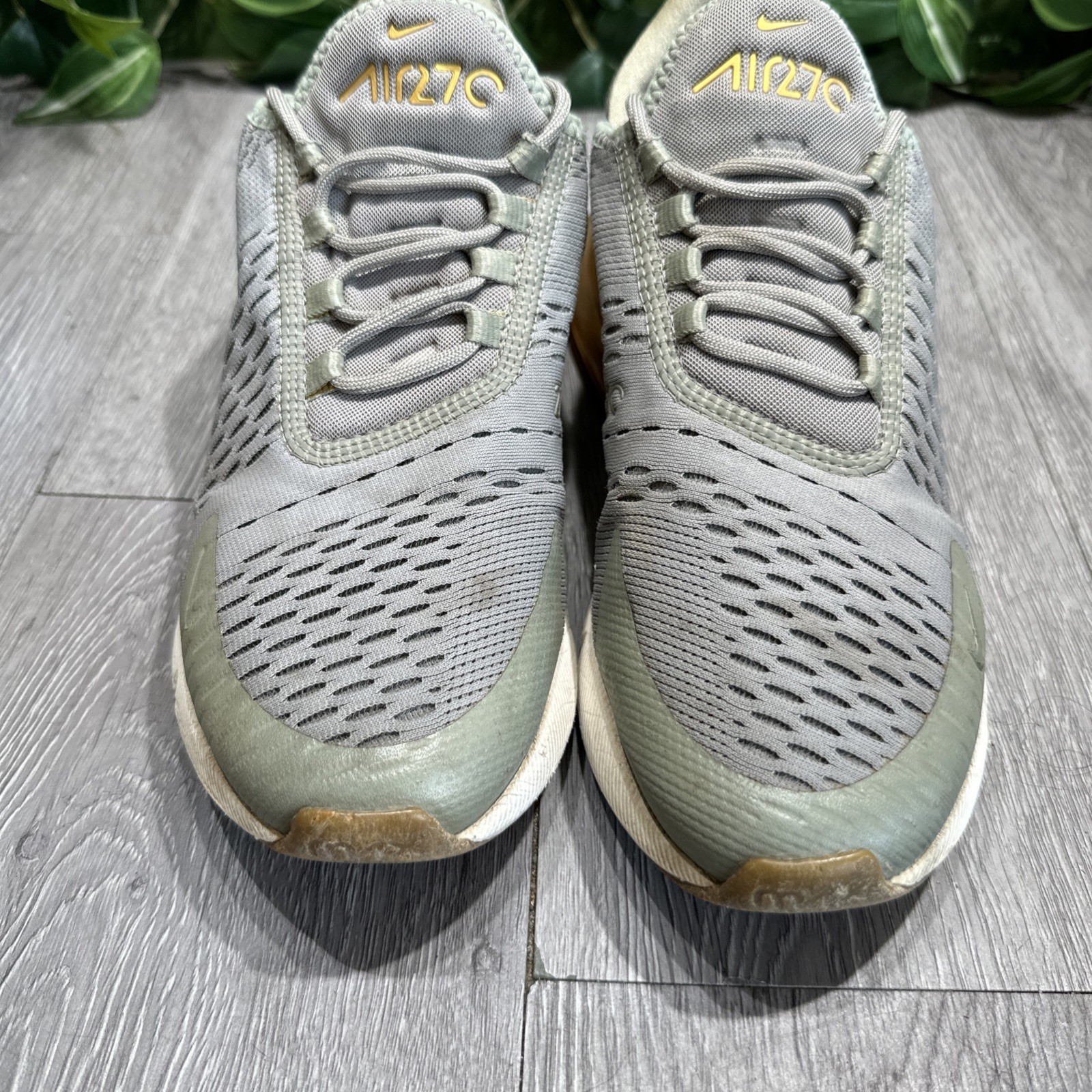Nike Air Max 270 Dark Stucco Metallic Gold AV8427-001 Women’s – Size 8