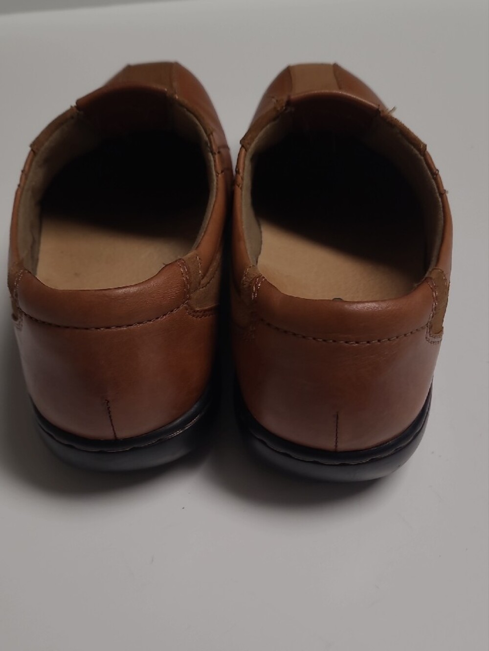 Clarks Relano Comfort Casual Leather Shoes – Two-Tone Brown and Tan – Size 7W