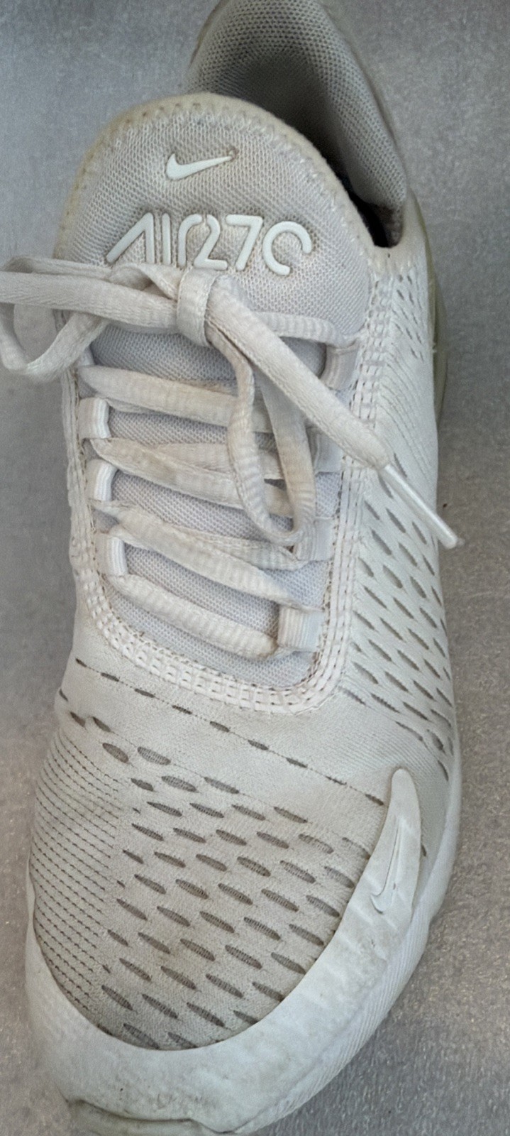 Nike Air Max 270 Women’s Sneakers White Running Shoes Size 7.5 *See Description
