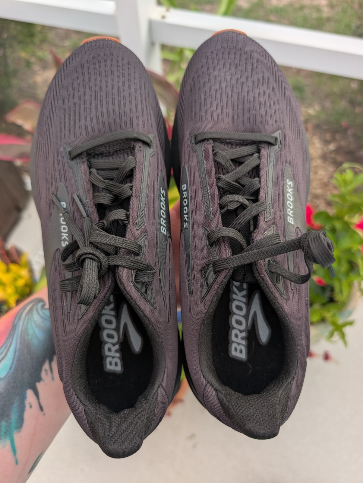 Brooks Revel 8 Running Shoes Women’s Size 9.5 Black Walking Comfort Sneakers NEW