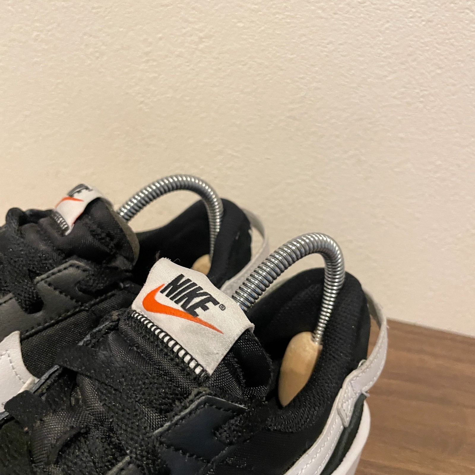 Size 7 – Nike Waffle Debut Black White W DH9523-002