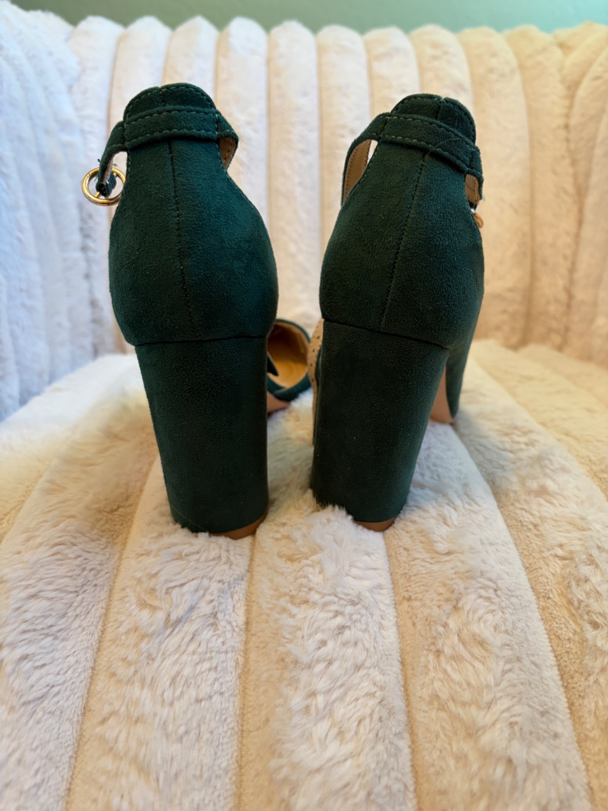 Womens Size 7 3in Pointed Toe Heel Forest Green Emerald Suede Formal Semi Formal
