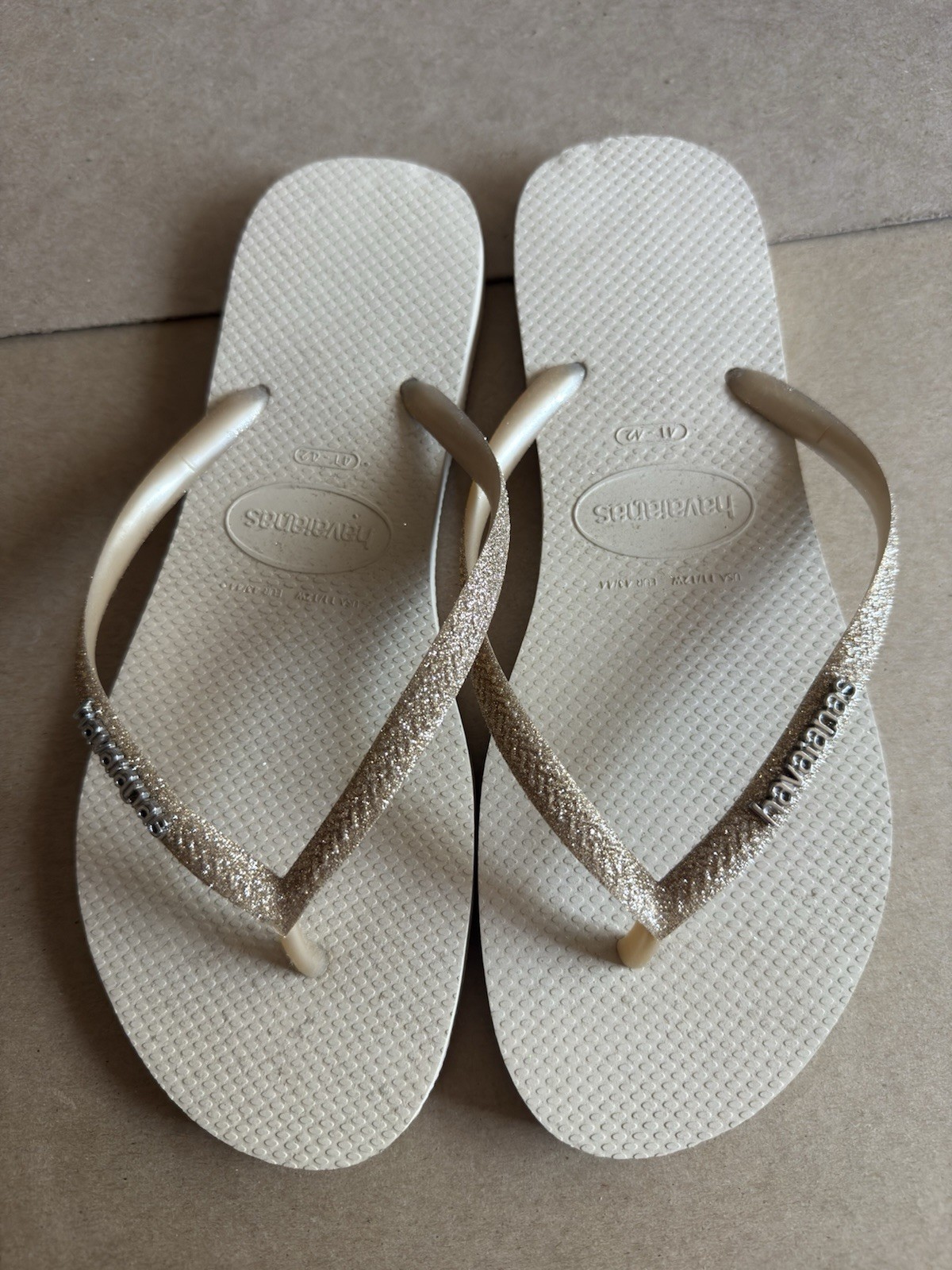 Havaianas Slim Iridescent Golden Sand w/Matching Gold Straps EU41-42 – NEW