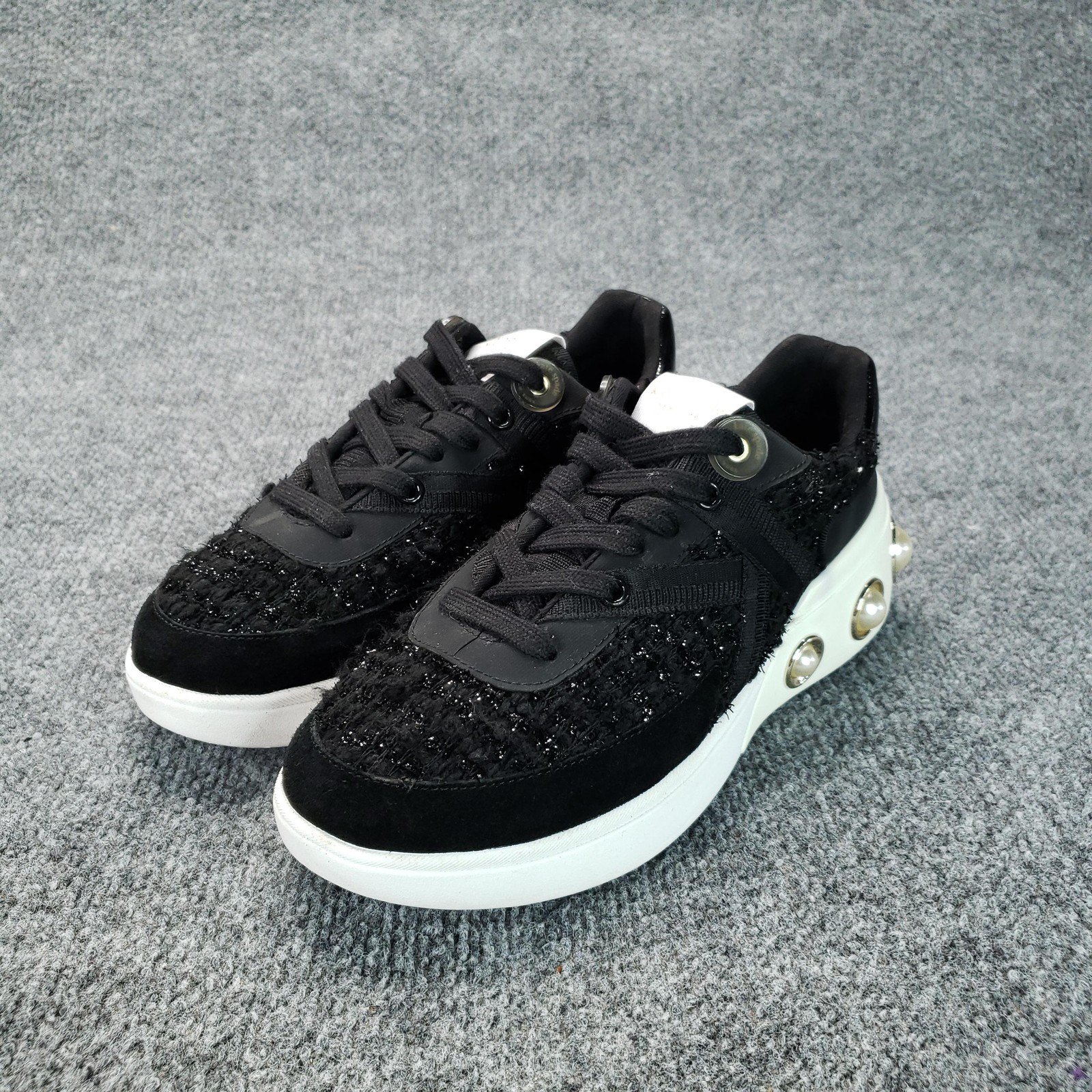 Kate Spade New York Cayman Shoes Womens Size 6 Black Sneaker Pearl Studded