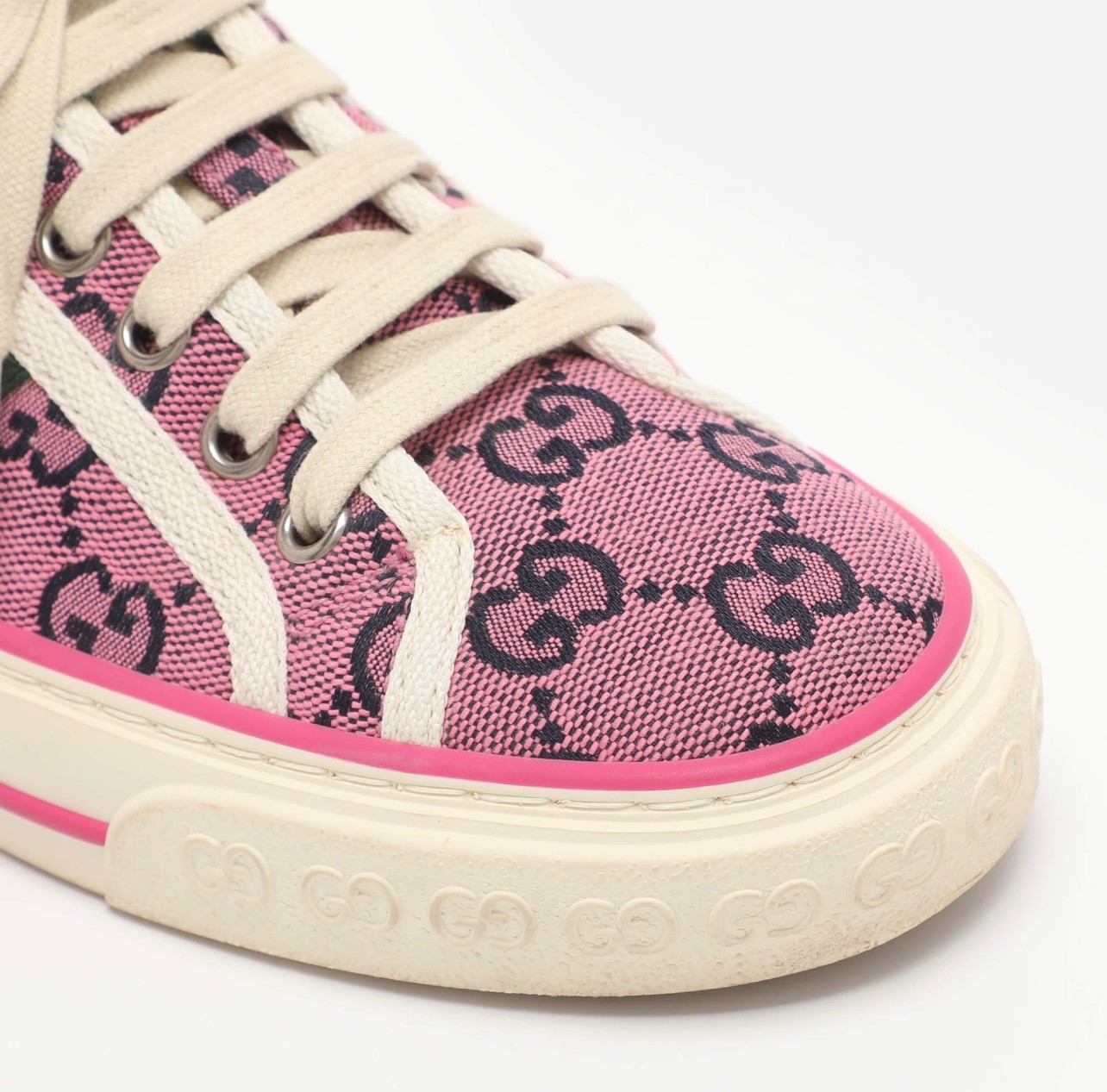 Gucci Tennis 1977 Size 36 Pink GG Canvas Low Top Sneakers