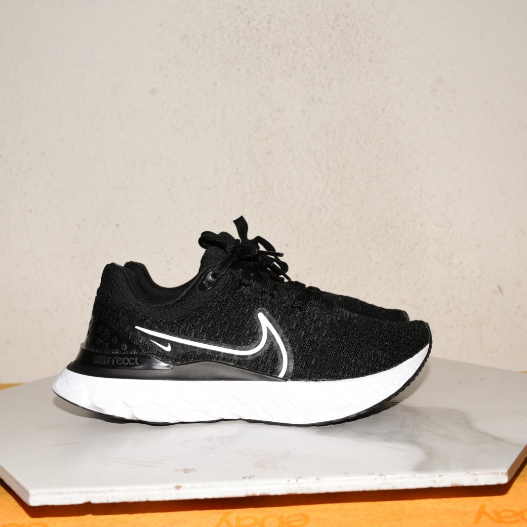 Nike React Infinity Run Flyknit 3 Black Women US 7
