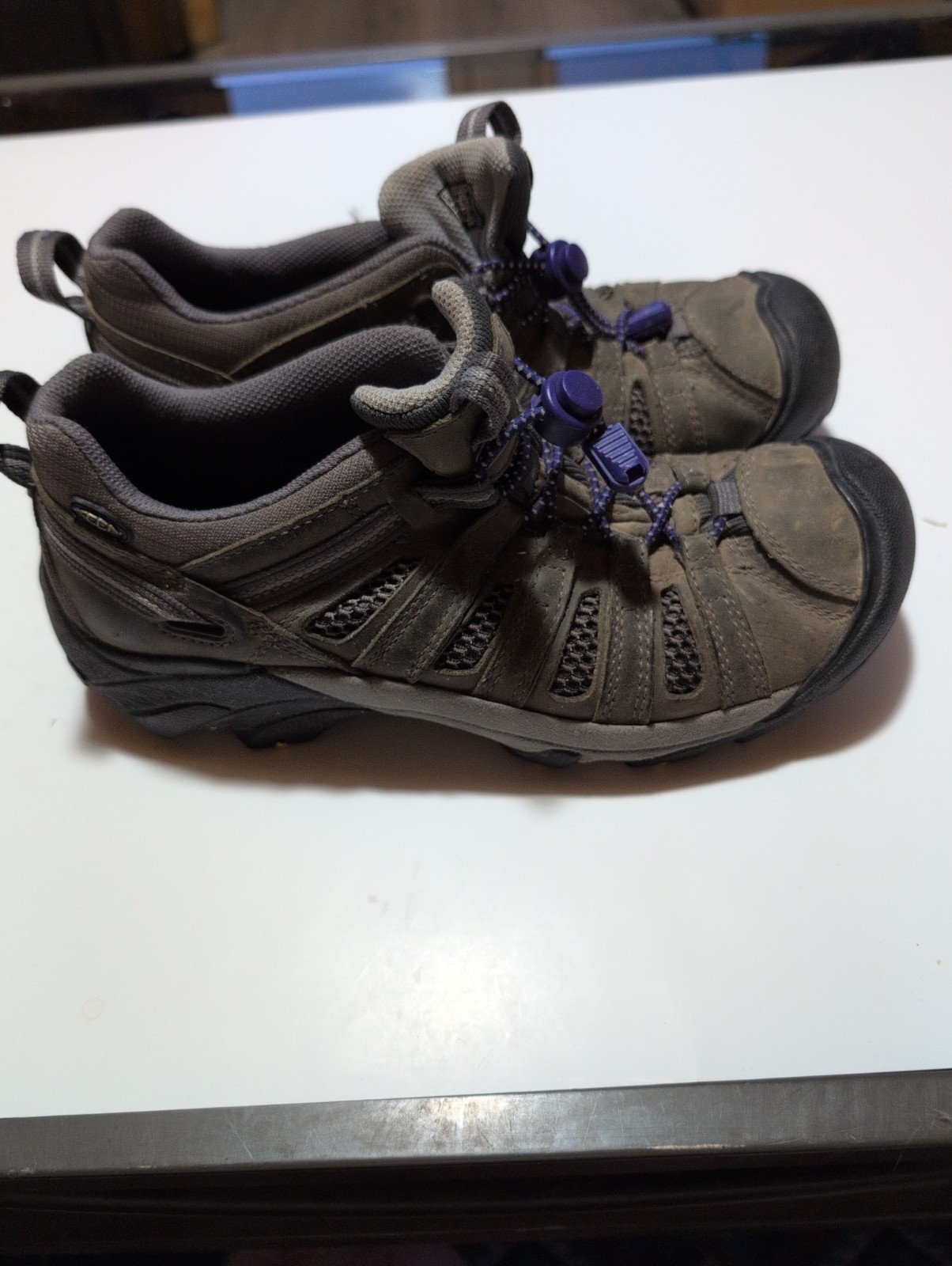 Keen Voyager Vented Hiking Shoes Women’s Brown Leather Trail – US 8.5