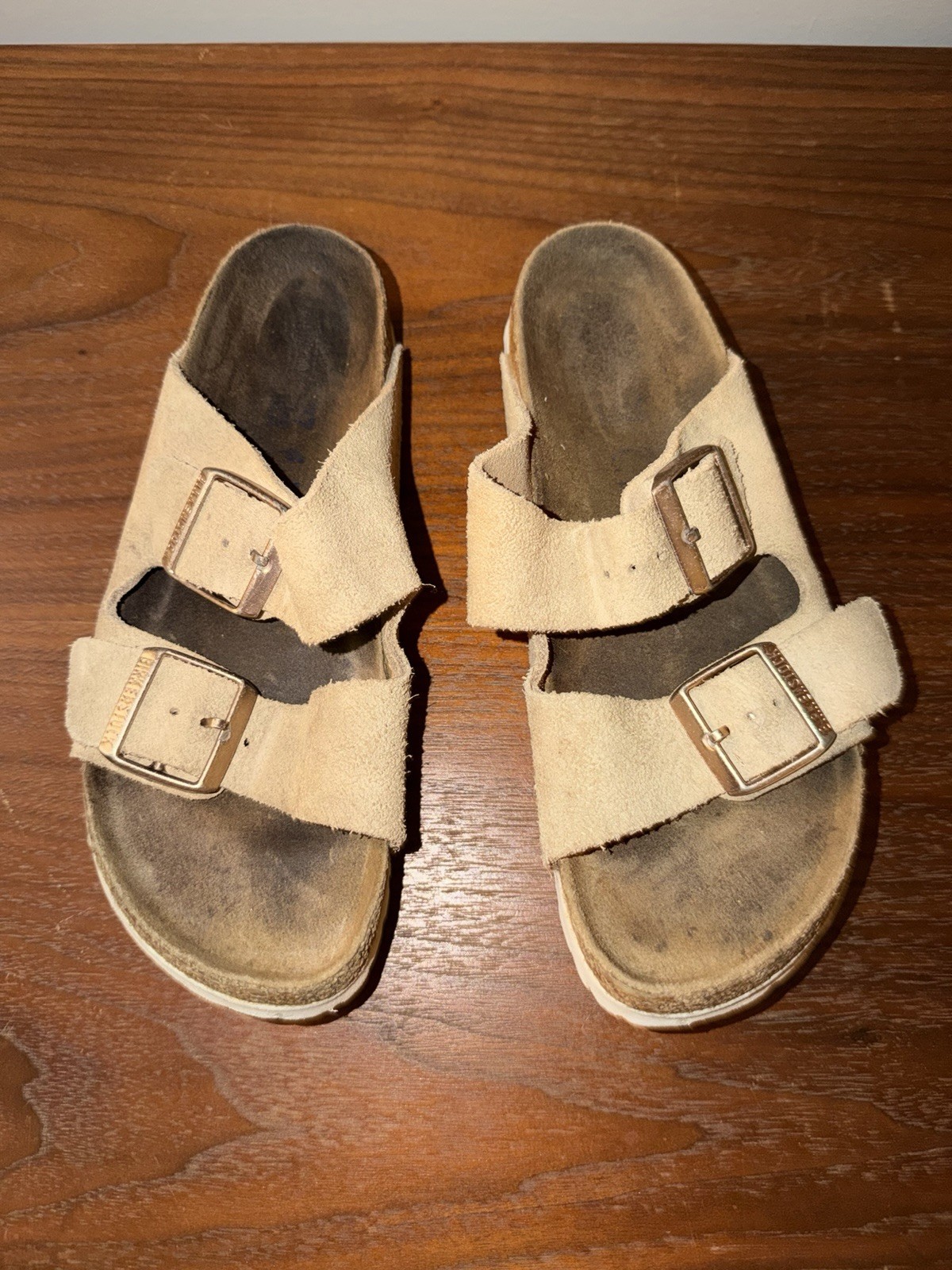 Birkenstock Arizona Suede Sandals Size: EU 37 / US Women’s 6–6.5 Taupe