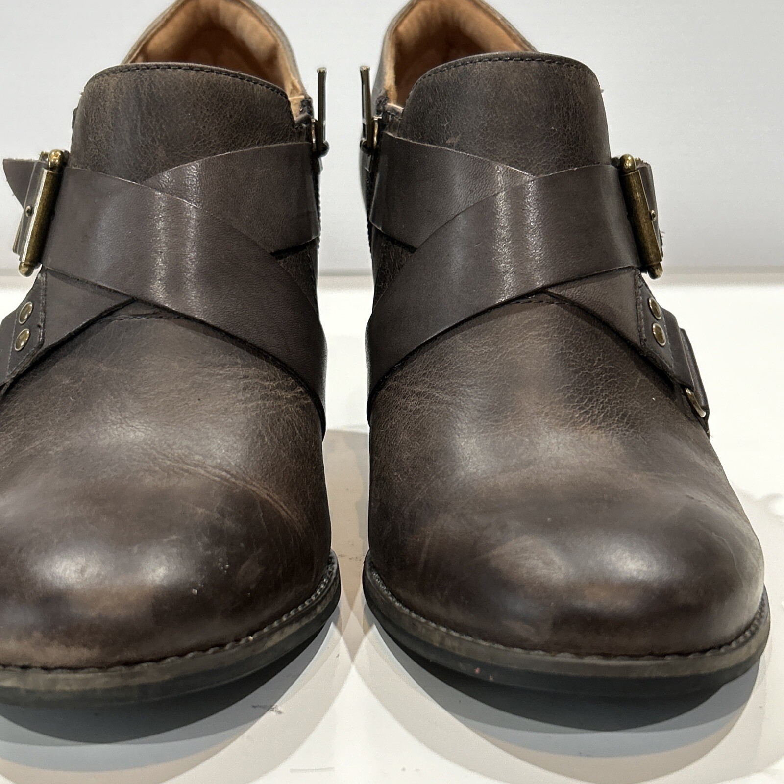 Clarks Indigo Brownish Gray Leather Moto Booties Heeled Ankle Boots Zip Women 9