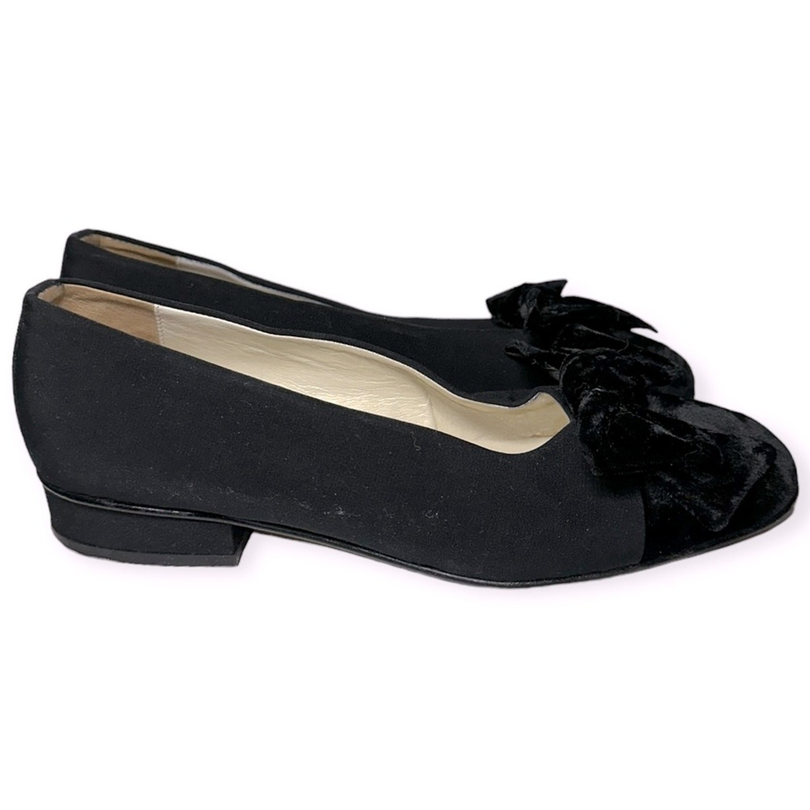 P. Verdi Paris Womens Size 37 6.5 Black Velvet Bow Cap Toe Slip On Loafers Flats
