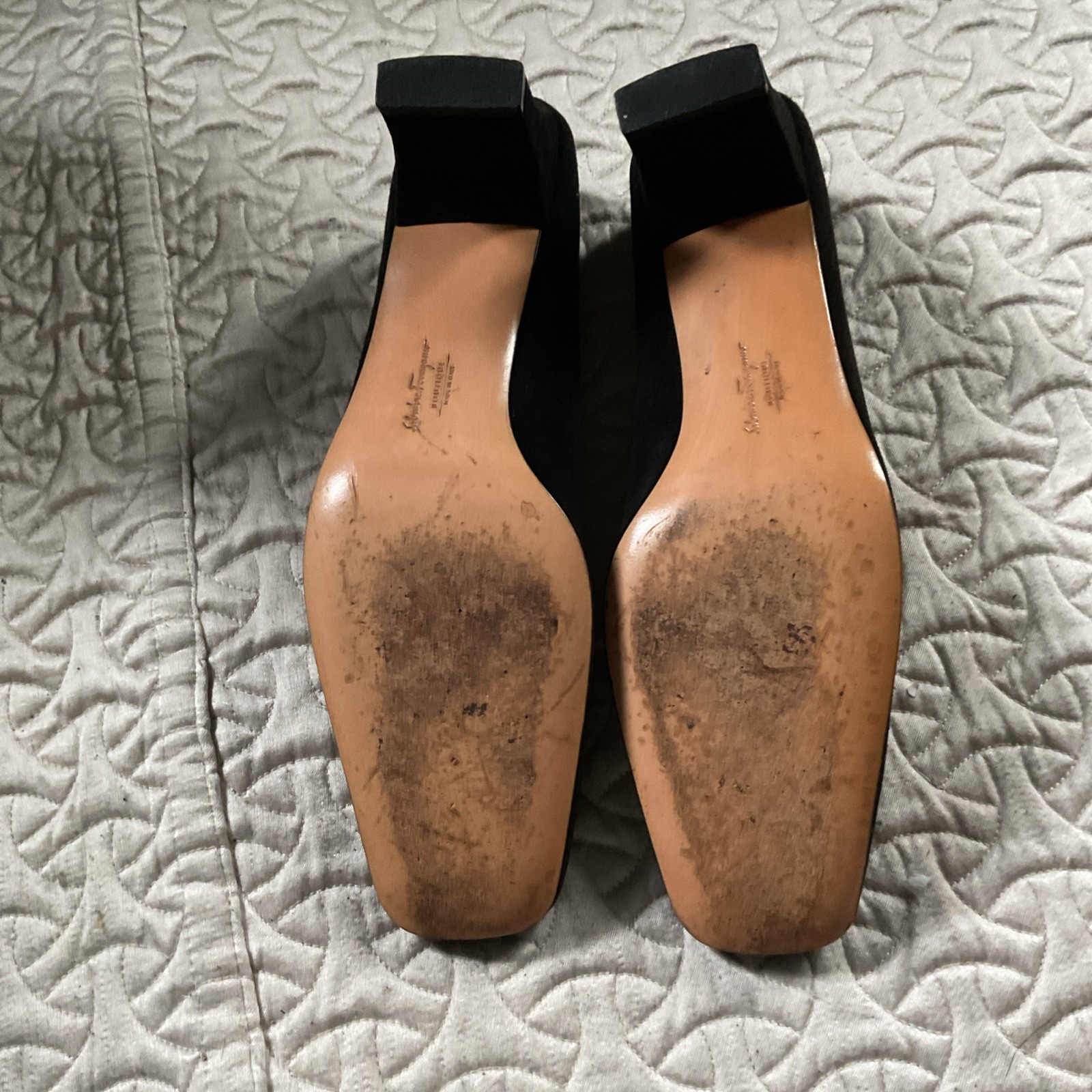 WOMENS SALVATORE FERRAGAMO BLACK SUEDE SHOES WALKING HEEL 8.5AAA