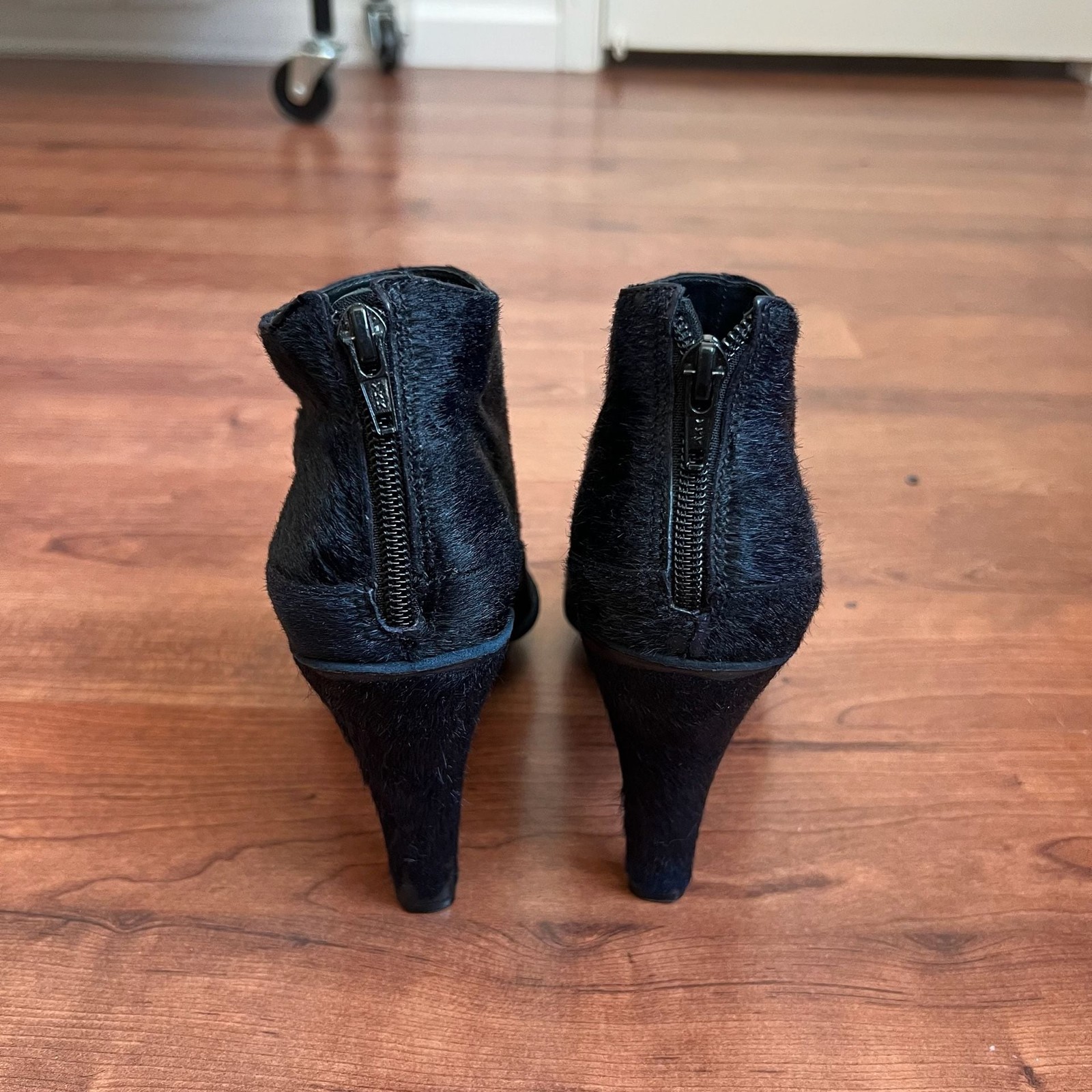 Herve Leger Black Calf Hair Ankle Heel Booties Sz 7.5