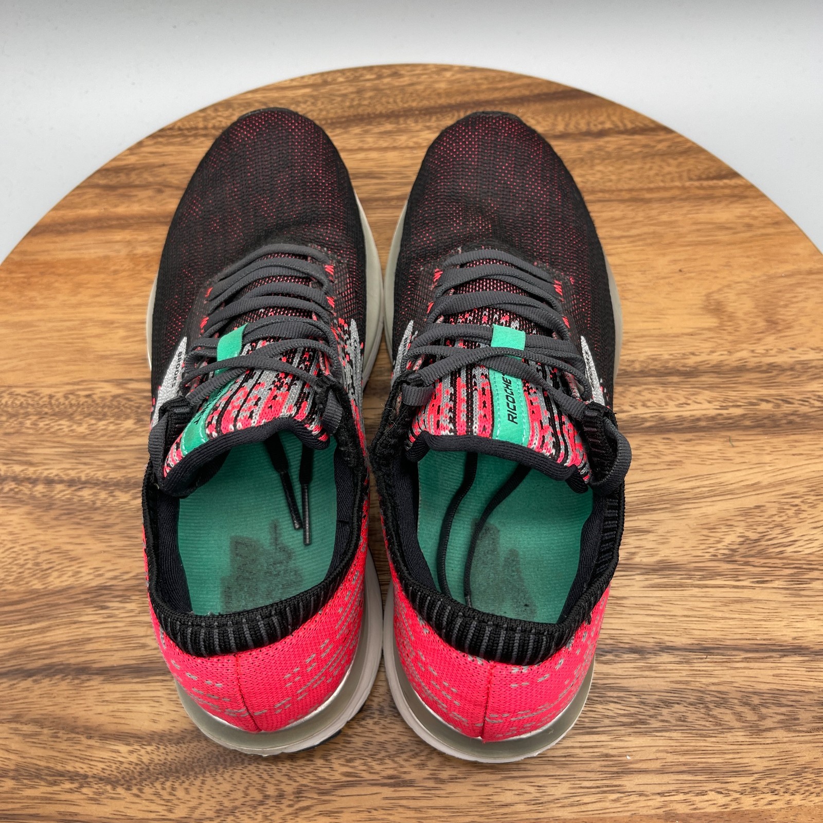 Brooks Ricochet Shoes Womens 8.5 B Black/Pink Running Comfort Walking Sneakers