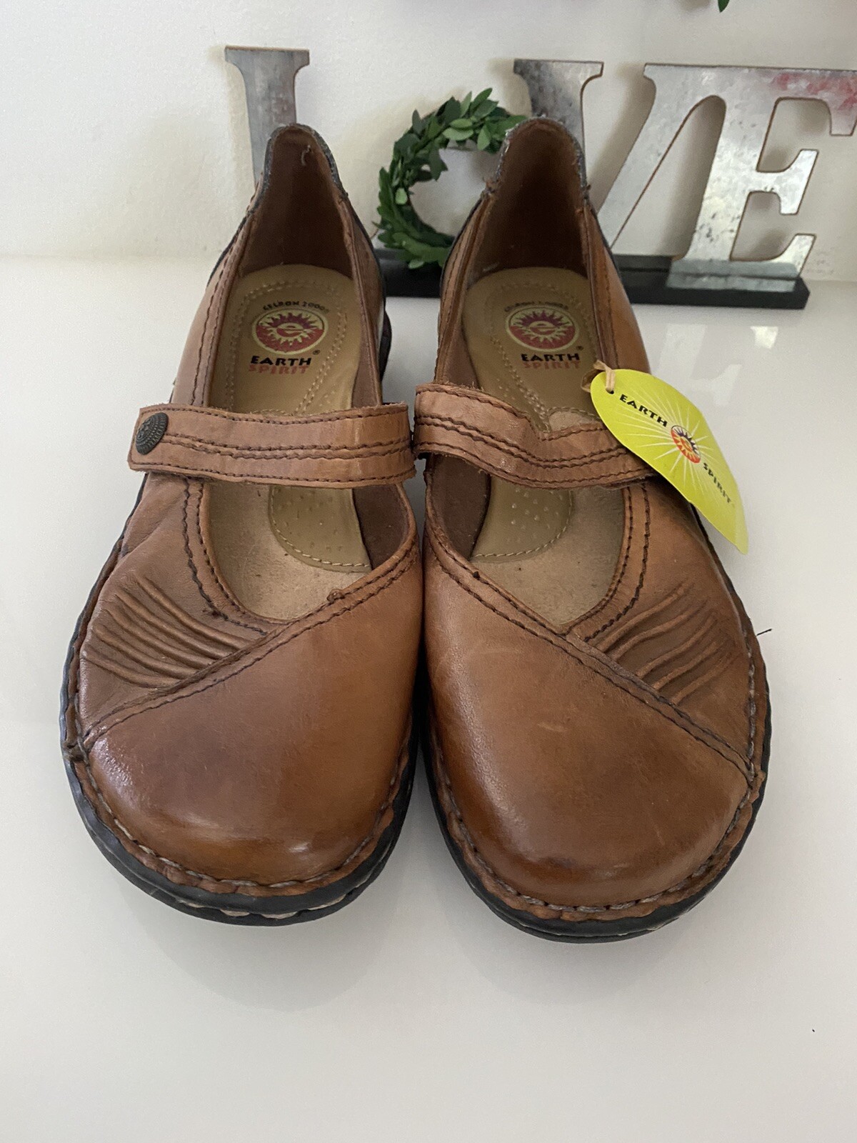 Earth Spirit Tabitha Shoes Brown Comfort Leather Right Shoe Sz 7 Left Shoe Sz 8