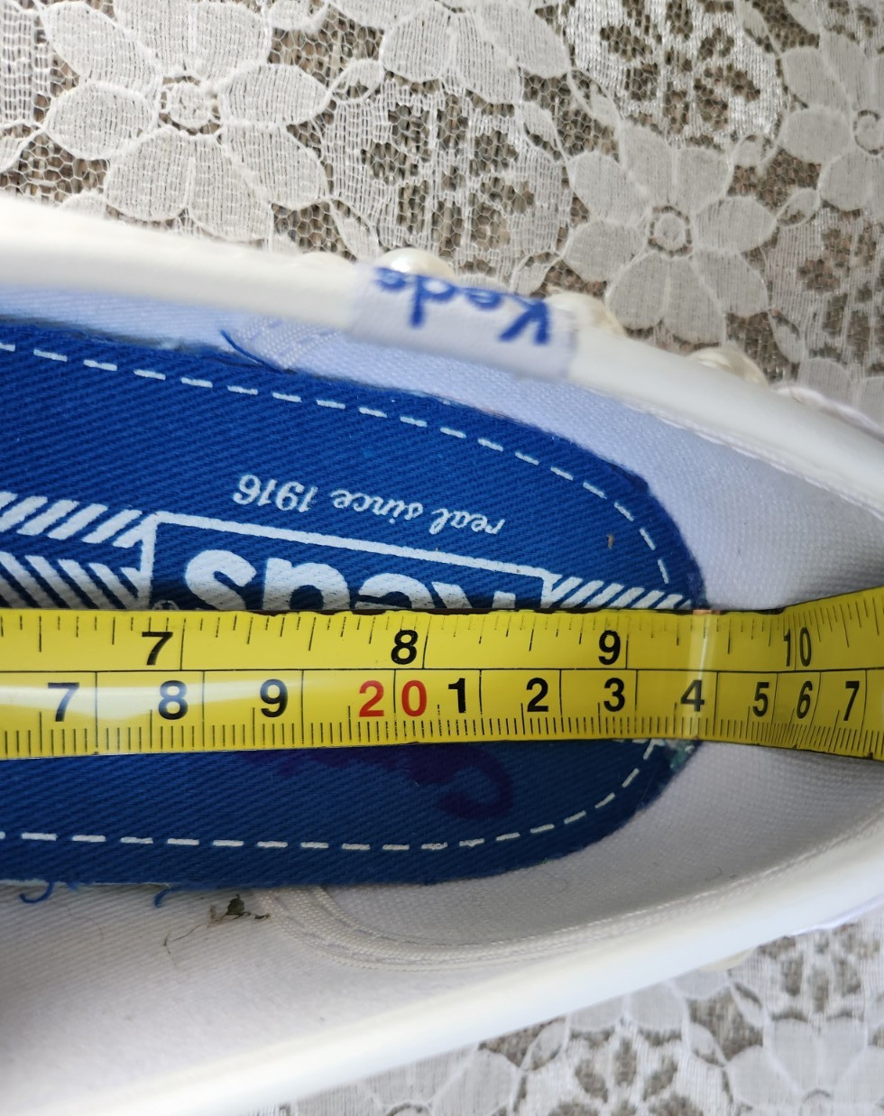 KEDS WHITE LEATHER WEDDING SNEAKERS Designed with Pearls Lace Sequins Women’s 7
