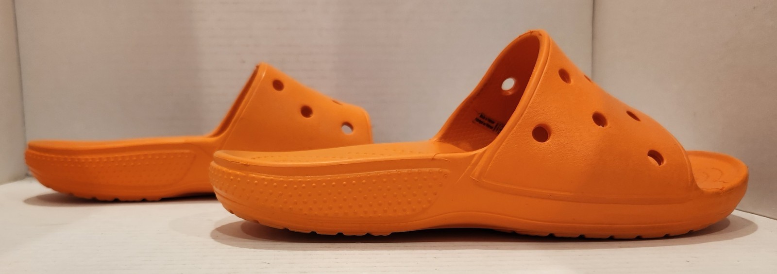 Crocs Classic Slides Sandals Orange Size 8 Men 10 Women