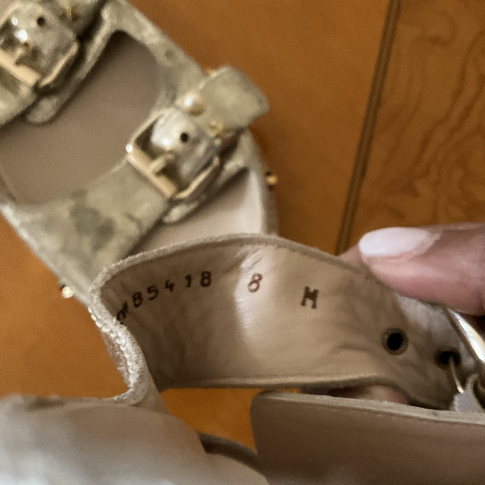 Stuart Weitzman Silver Studded Pearl Buckle Slide Sandals Leather Women’s 8