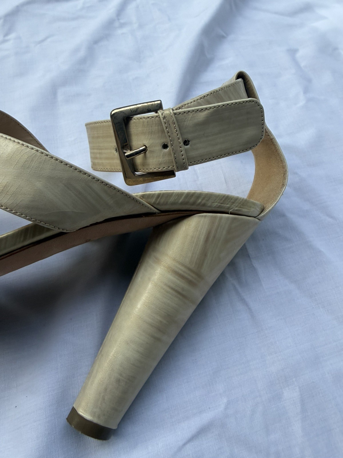 Oscar de la Renta Platform Sandals Champagne Gold Leather Heels Italy EU39 US8.5