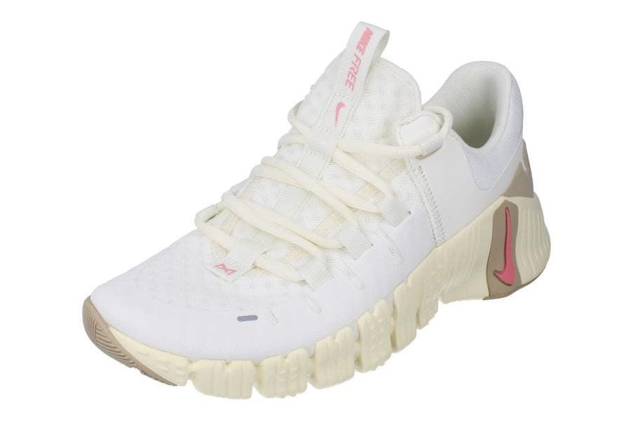 Size 9.5 – Nike Free Metcon 5 Sail Sanddrift W