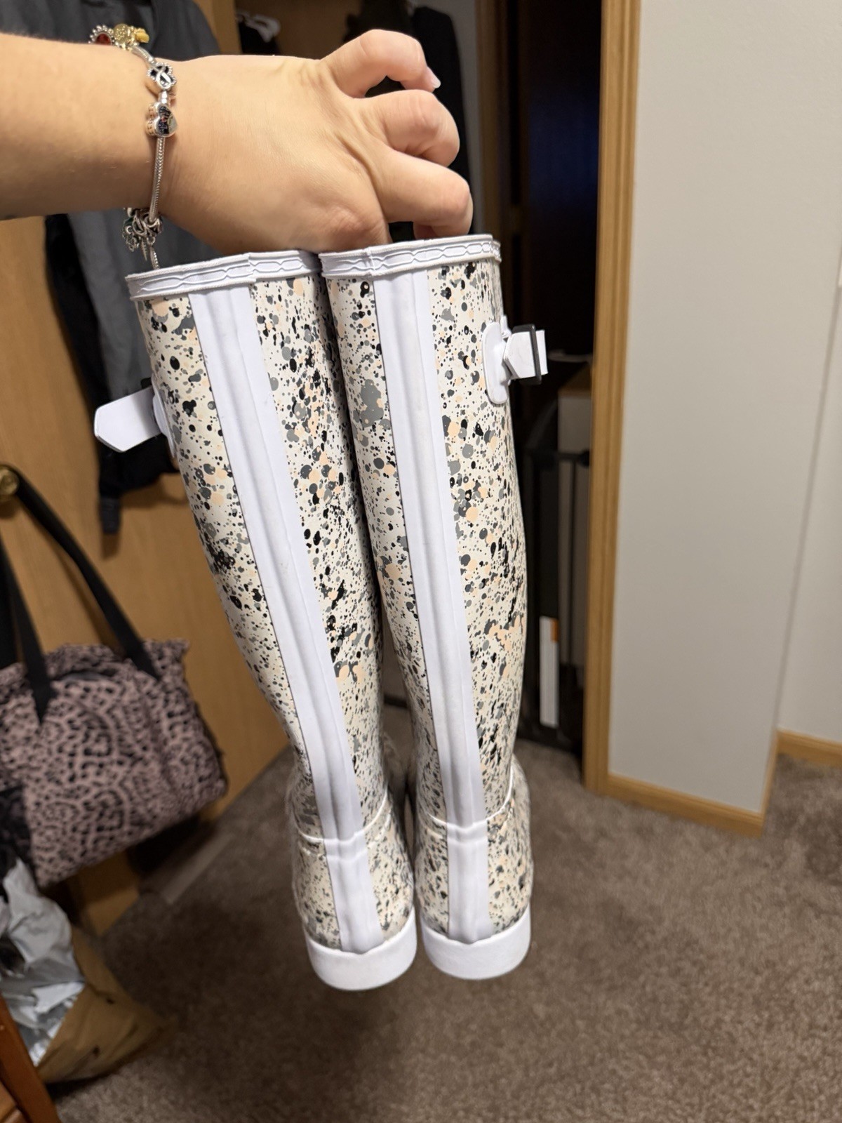Used Particle Print Women’s Hunter Boots Size 7 US