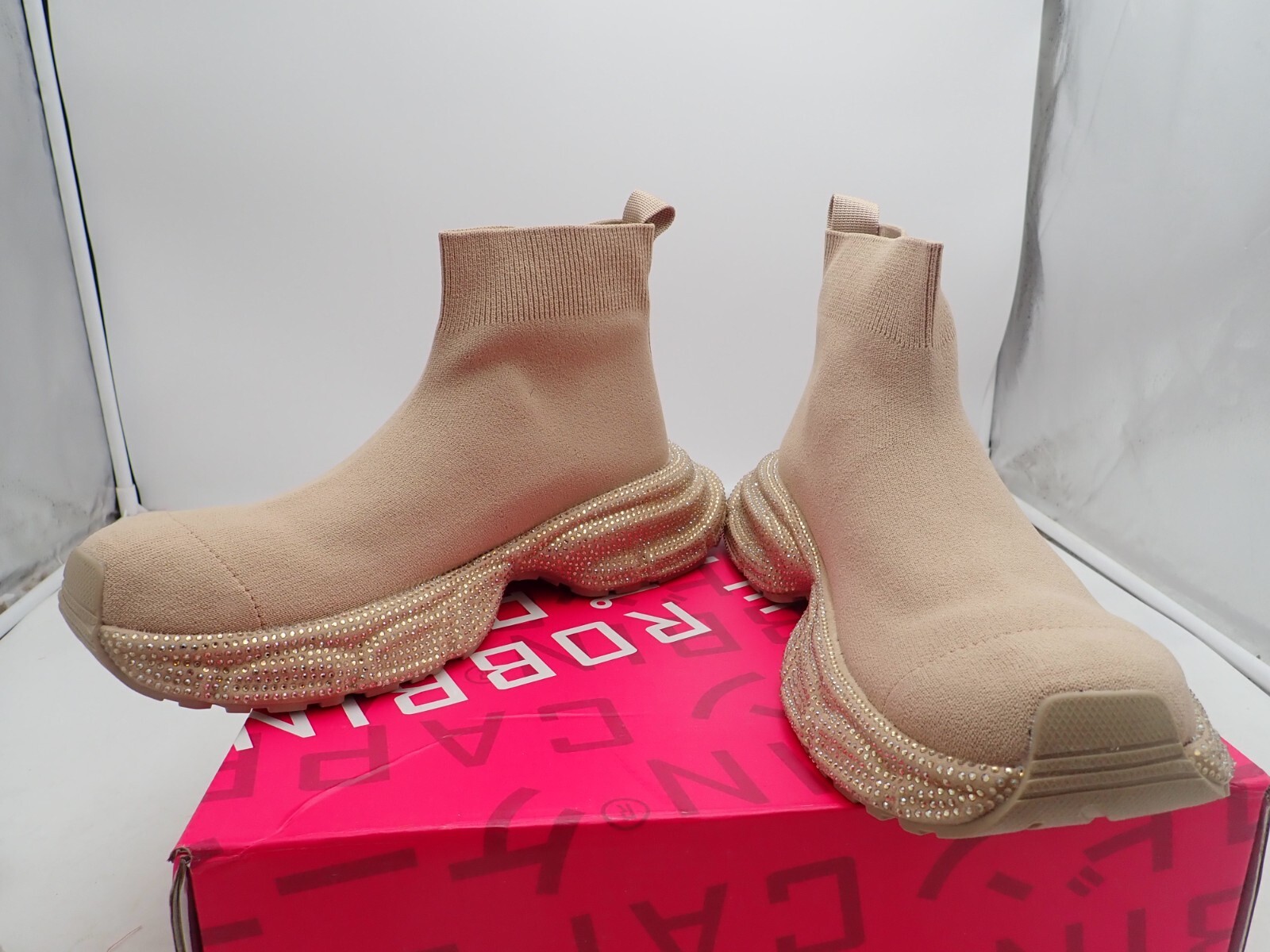 Cape Robbin Lynelle Women’s Sock Sneakers/Boots size 6, 7, 7.5, 8, 9 & 11