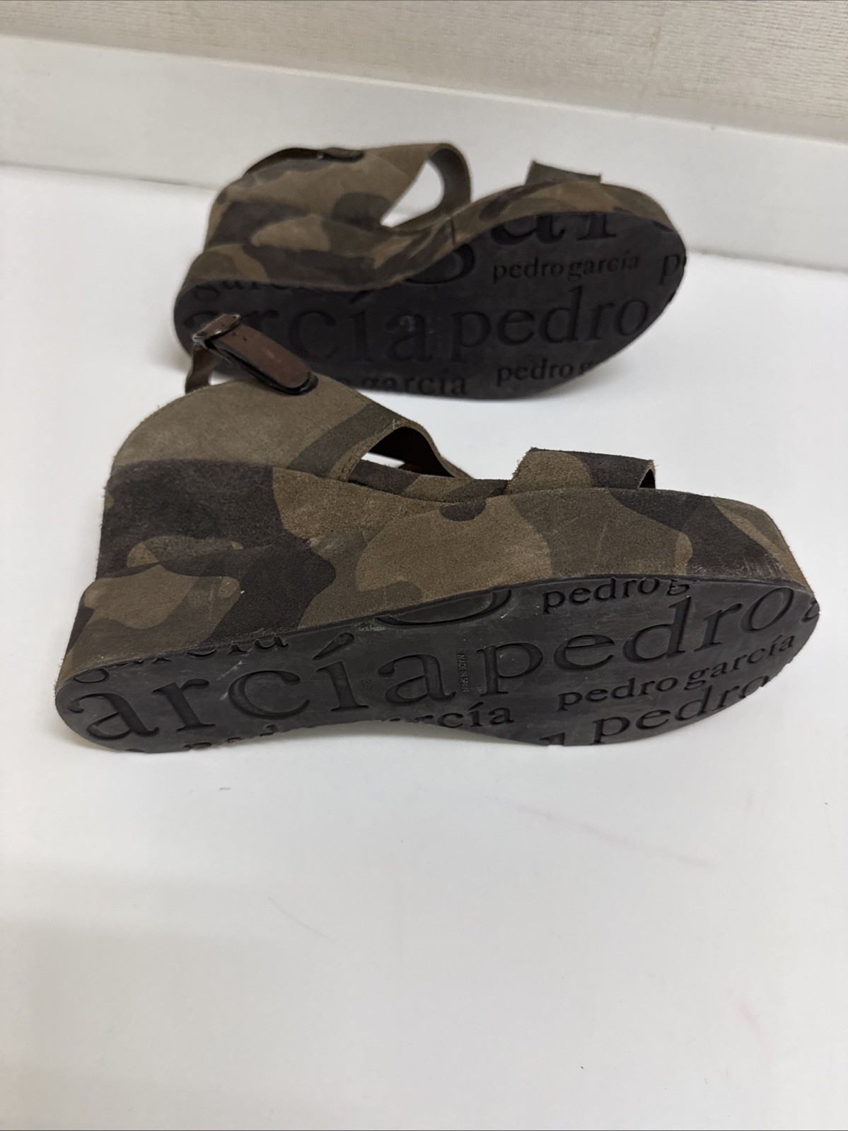 Pedro Garcia Federica Preowned Wedge Camo Green Sandals – US 8.5/ 39