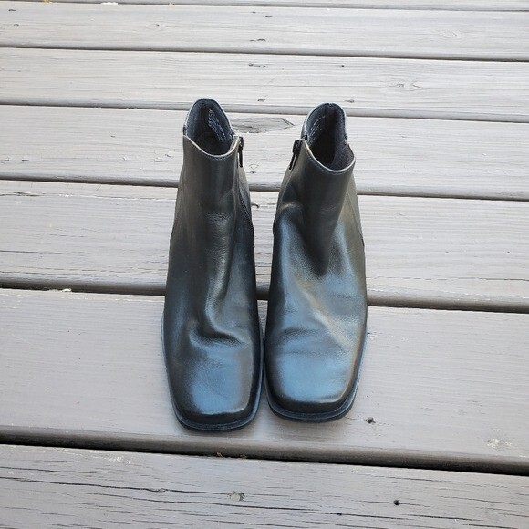 Vintage 90s y2k Bratz Black Leather Chunky Heel Square Toe Ankle Boots Booties 7