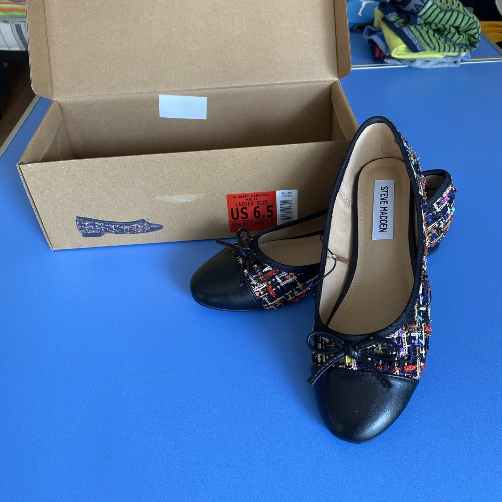 Steve Madden “Glossie” Festive & Fun Multi Color Ballet Flats (Black/Multi)6.5