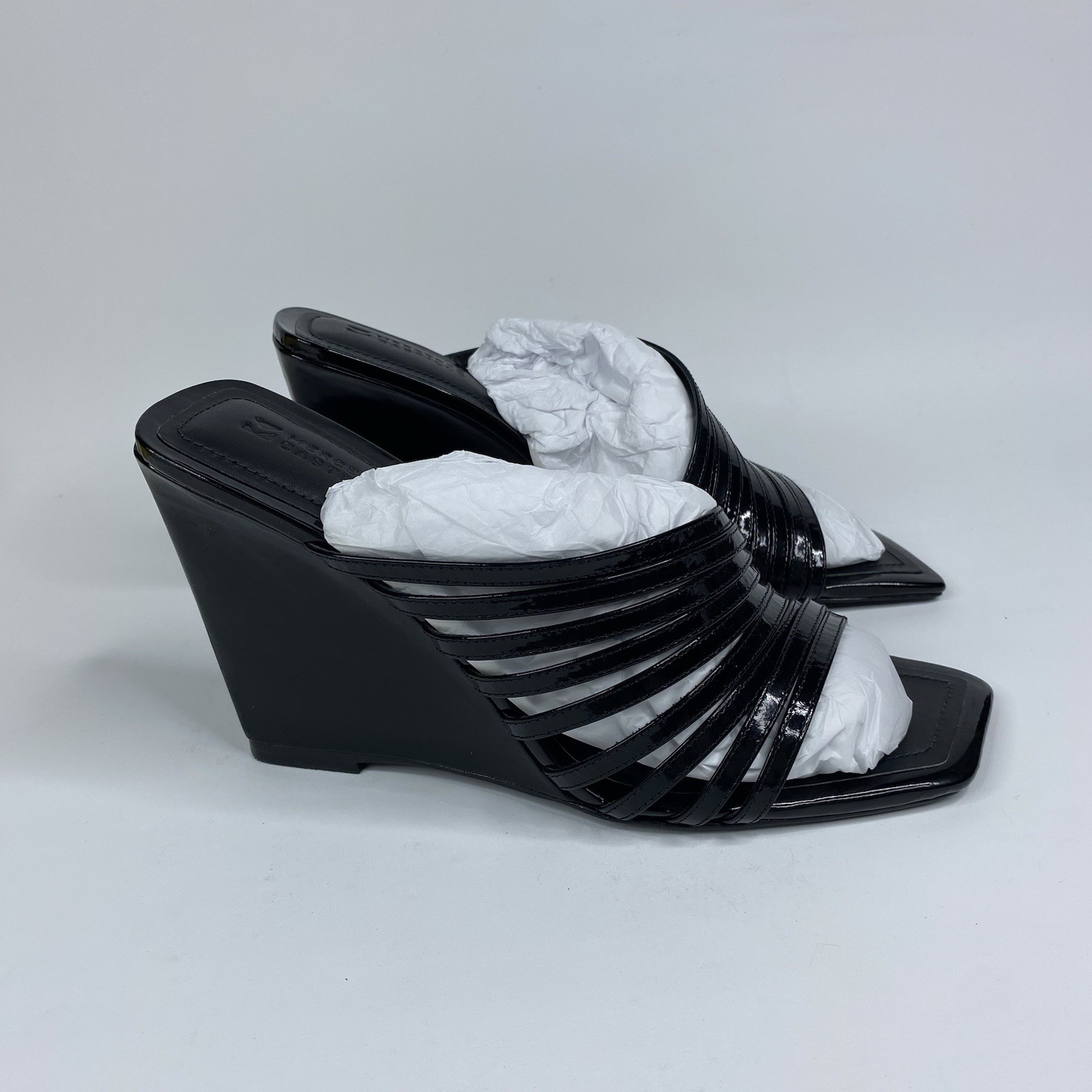 Mercedes Castillo Cecilia Wedge Sandal Glossy Black Patent Women’s US 10.5