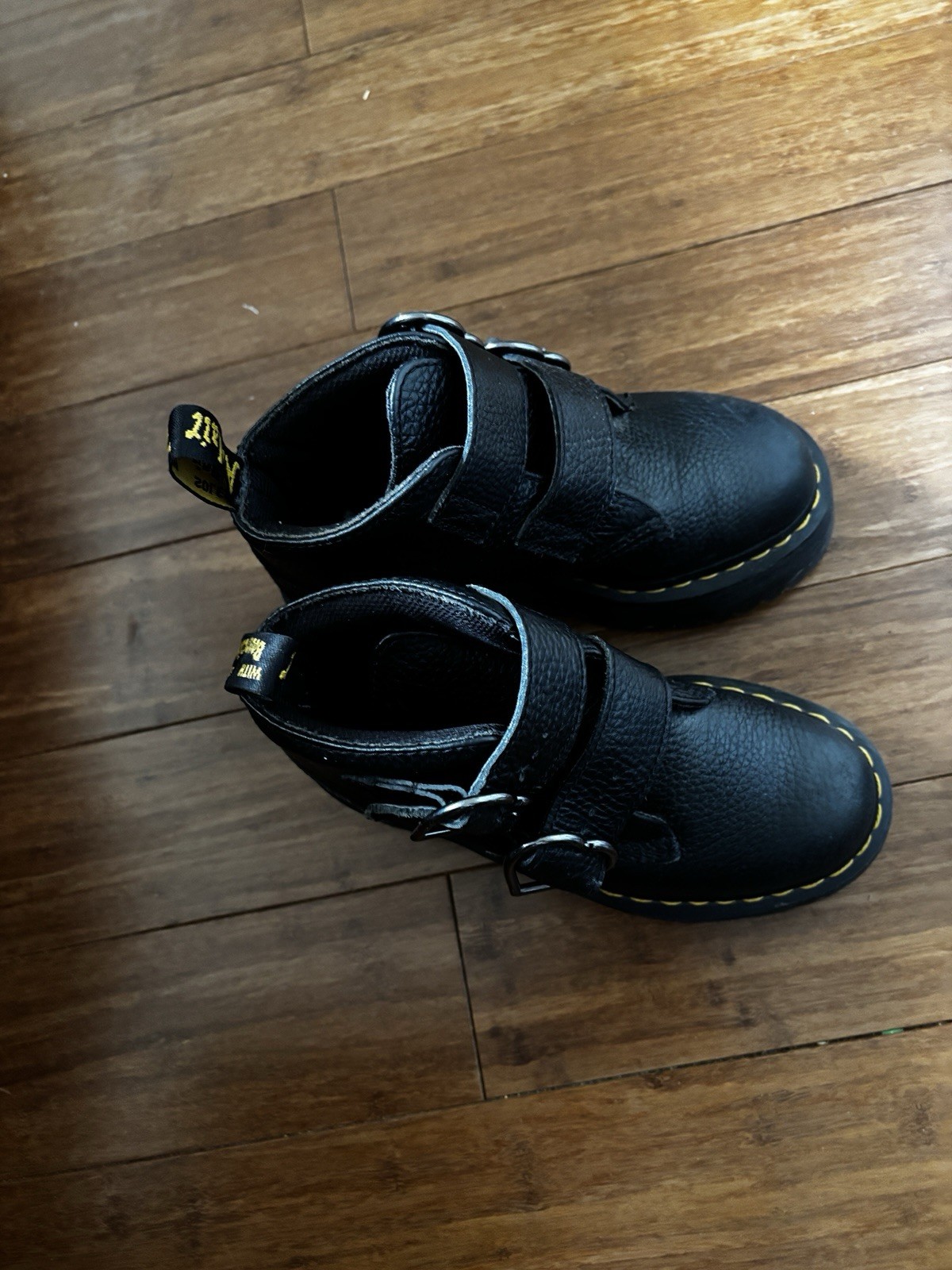 Dr. Doc Martens Women’s Devon Flower Buckle Black Leather Platform Boots Size 5