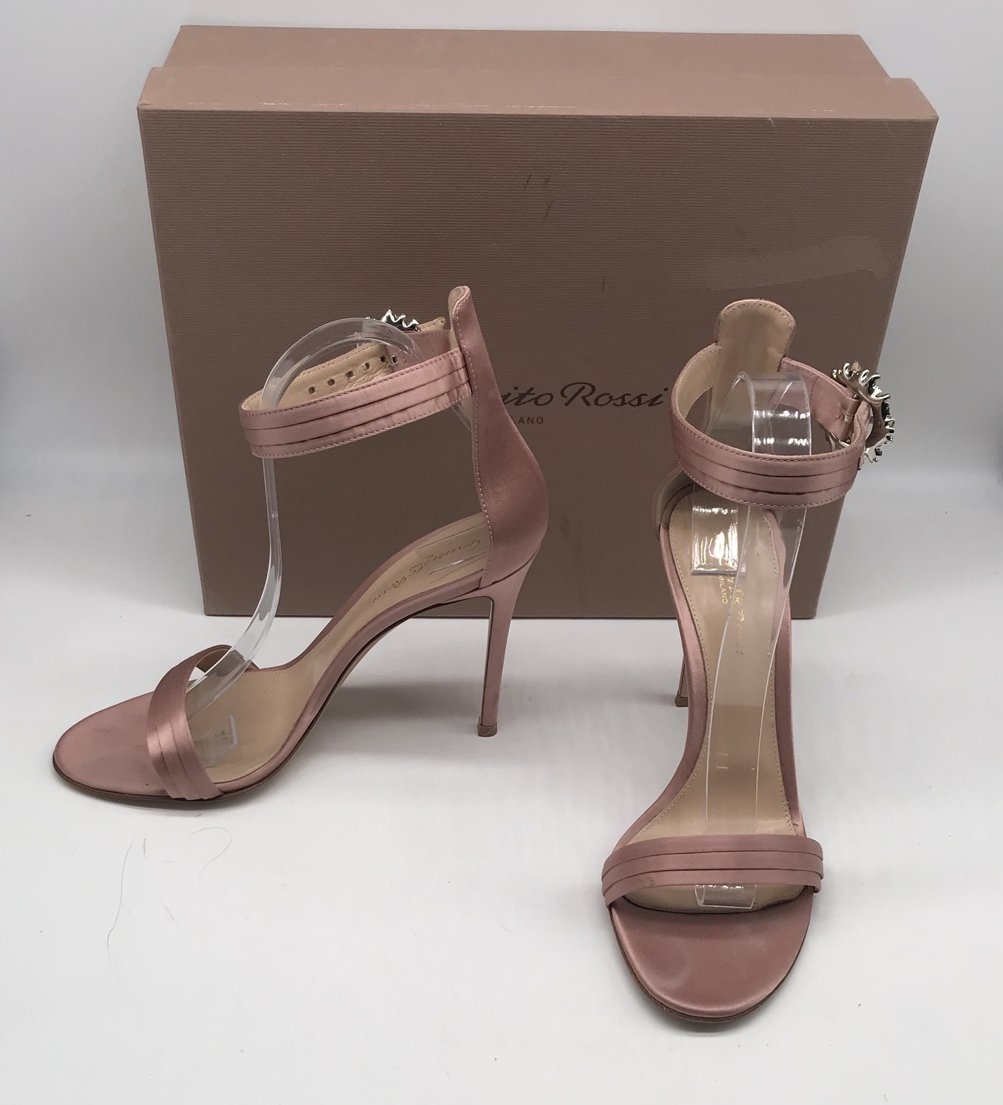 Gianvito Rossi Dahlia pink ankle strap satin sandal heel & crystal buckle sz 39