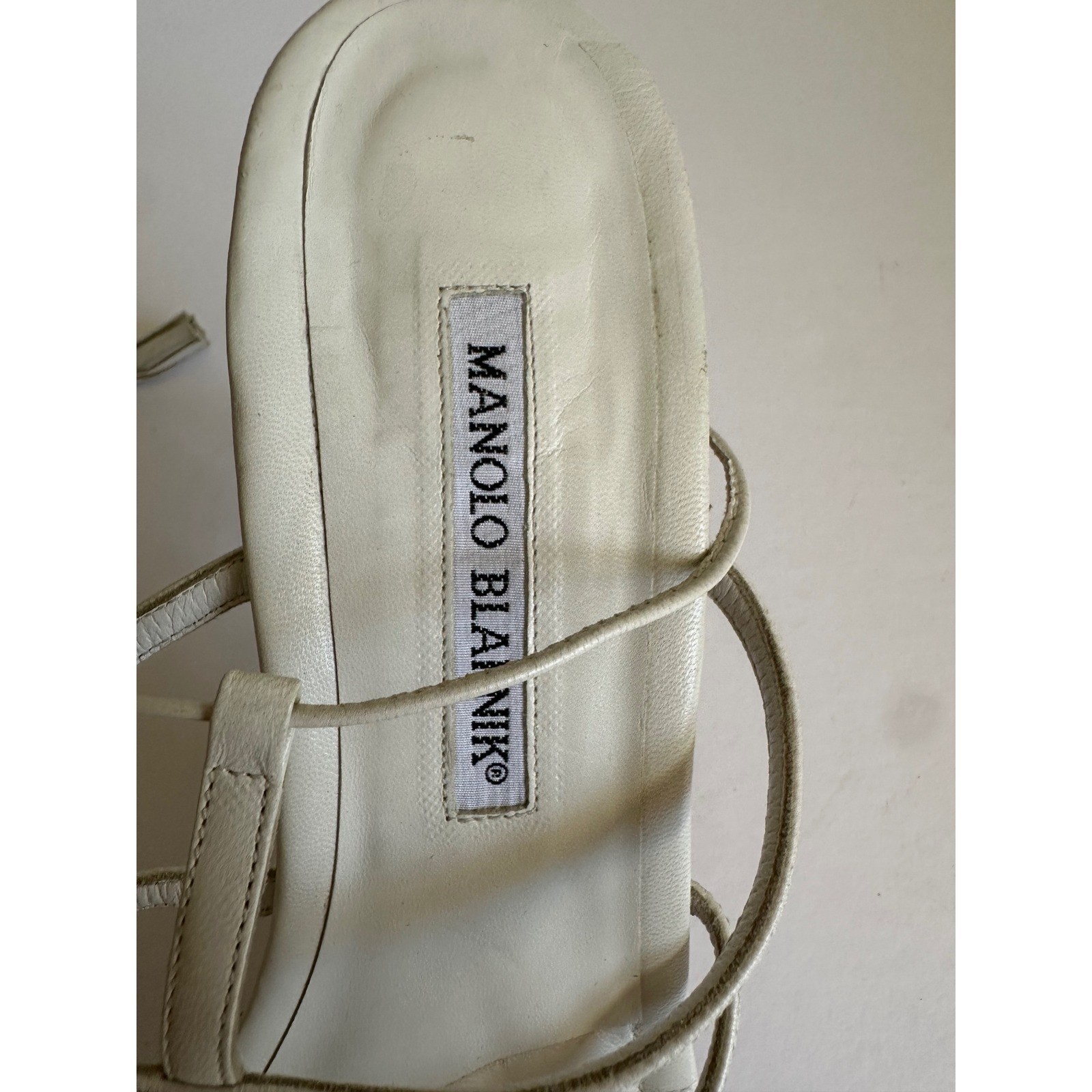 Manolo Blahnik White Leather Tassel Ankle Tie Wrap Stiletto Sandals Size 38.5