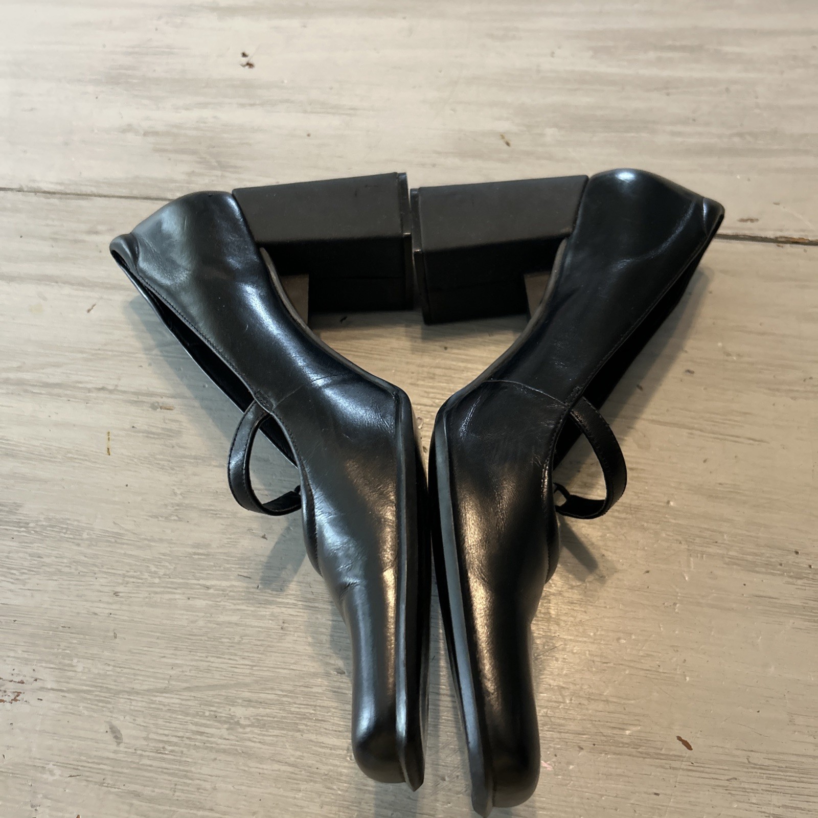 Vtg Unisa Black Leather Block Heel Square Toe Mary Jane Sz 9 Dark Academia