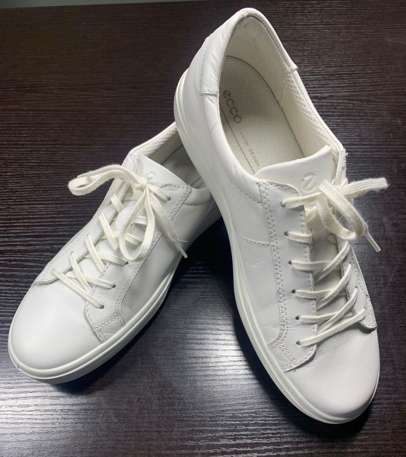 Ecco Soft Classic White Leather Sneakers Women’s Size US 10 – 10.5 EU 41