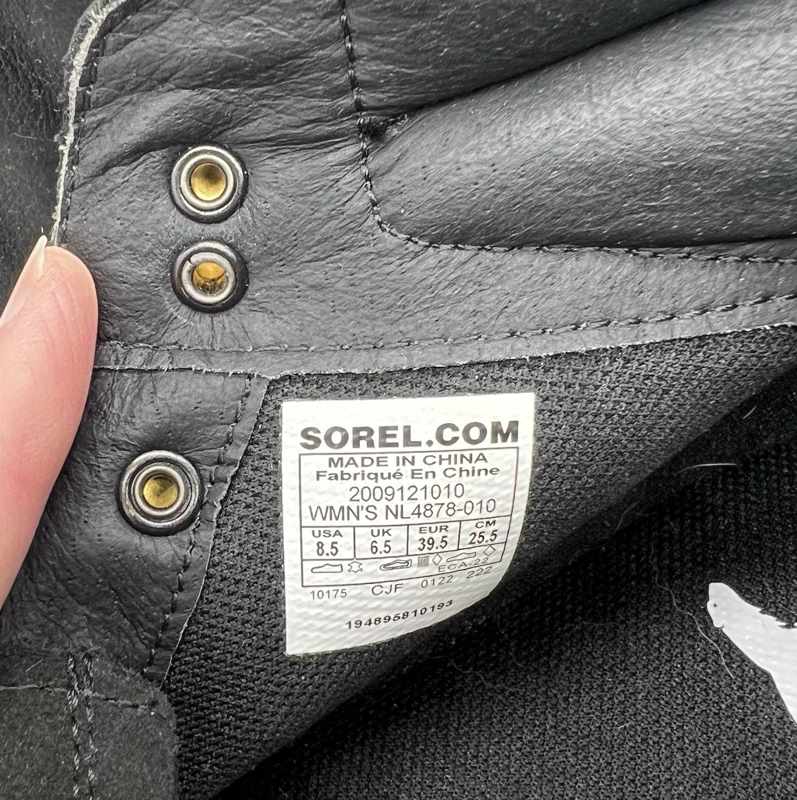 Sorel Women’s Black Leather & Rubber Sole Lace-Up Hiking Ankle Boots Size 8.5