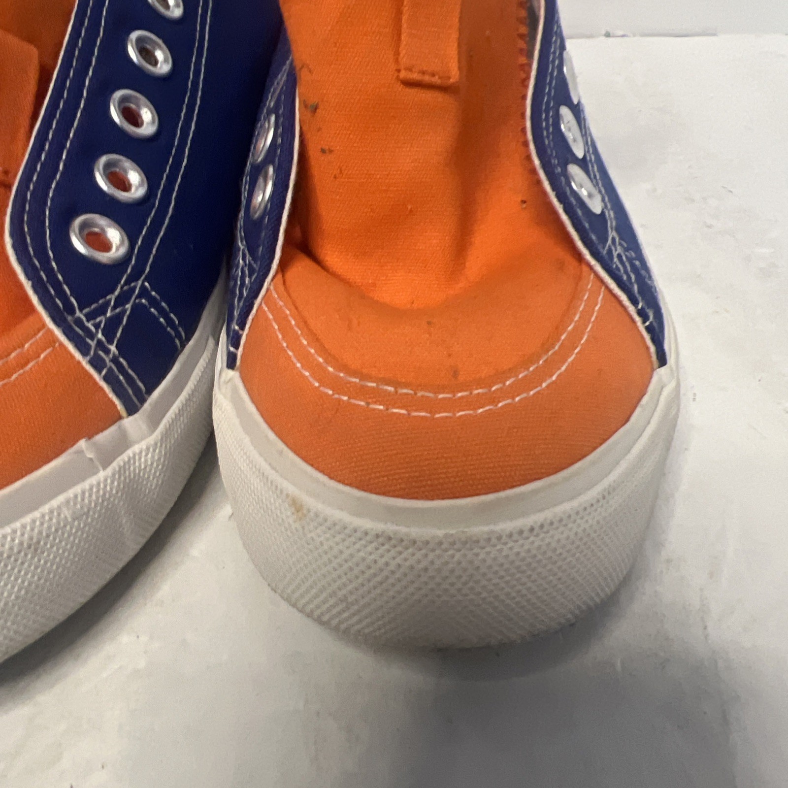 Skicks U Of F Florida Gators Swamp Canvas Low Top Sneakers Women 11 Men’s 9