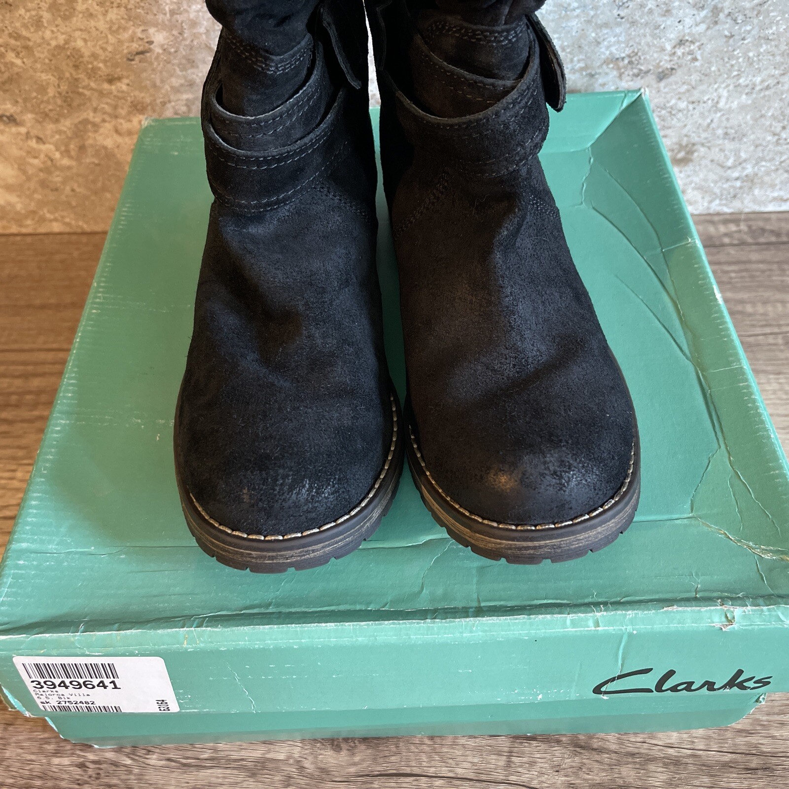 Clarks Women’s Majorca Villa Boots Size 6.5 Slouch Pull On Black Suede Biker